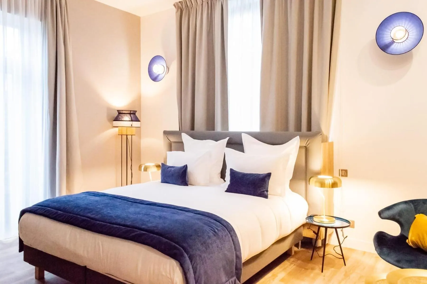 Bed in Hotel des Iris