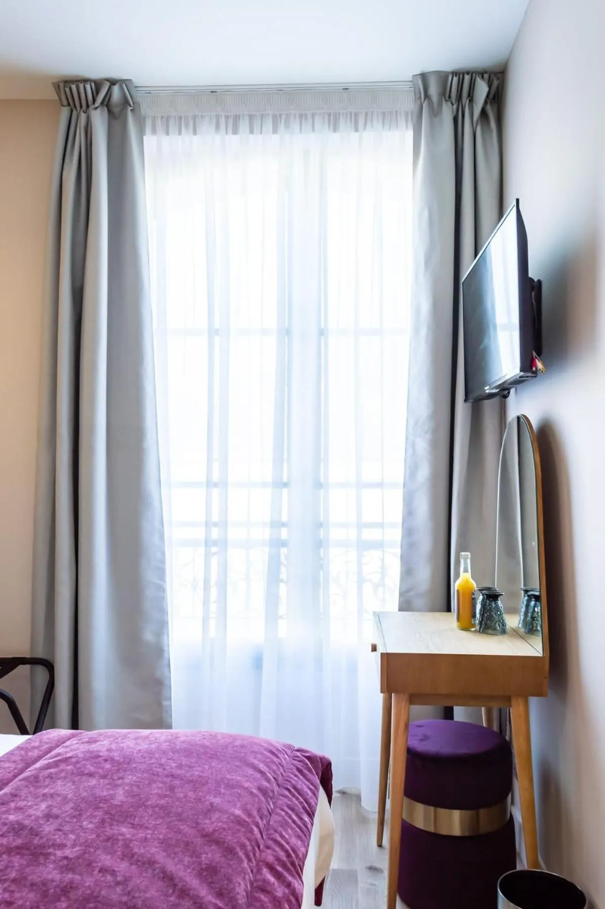 Bed in Hotel des Iris