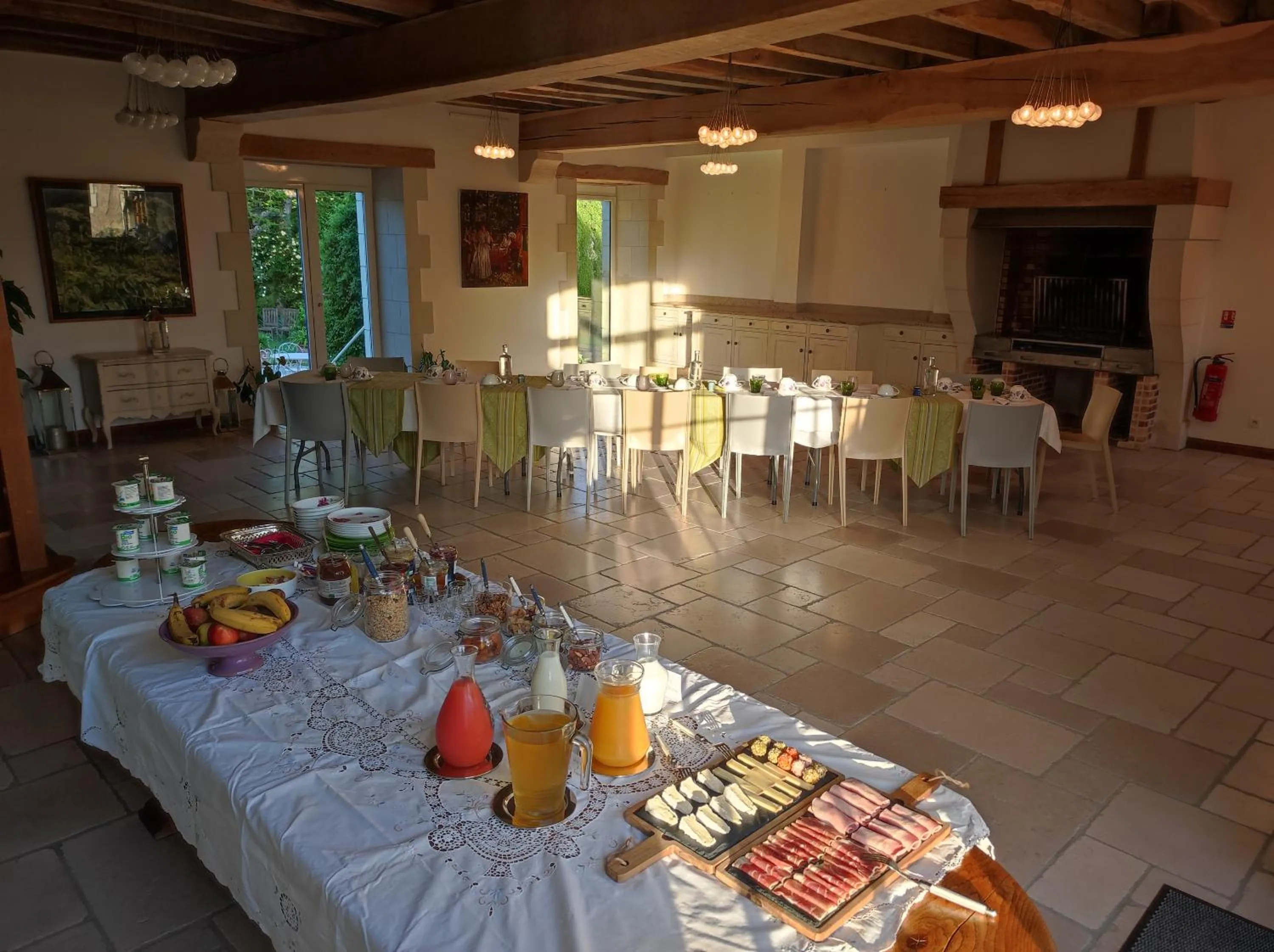 Breakfast in La Poignardière