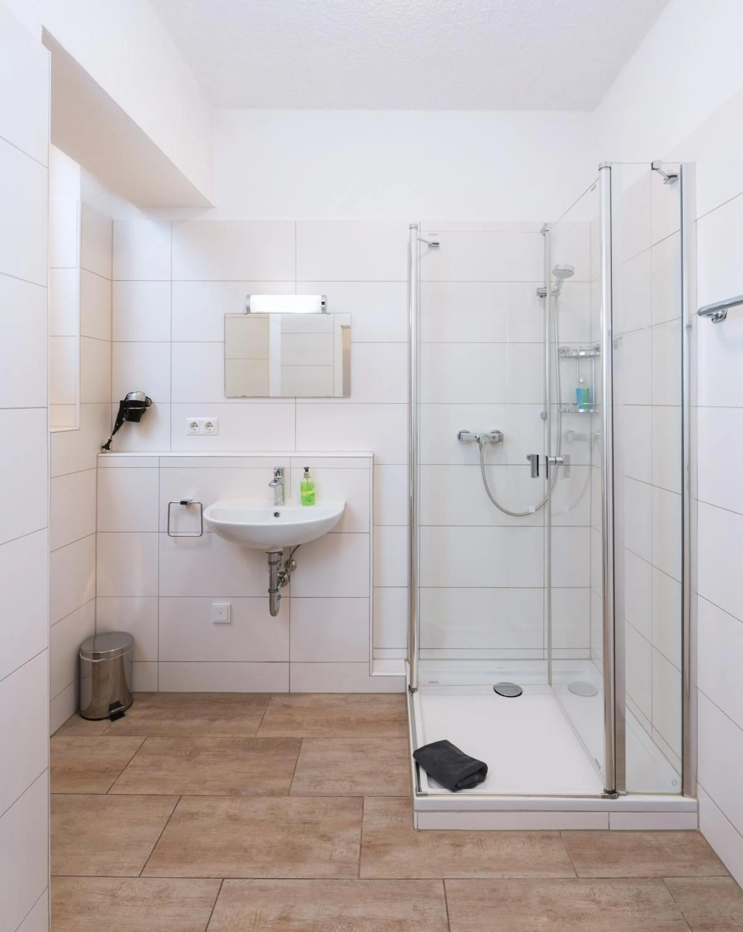 Bathroom in Boardinghouse - Stadtvilla Budget