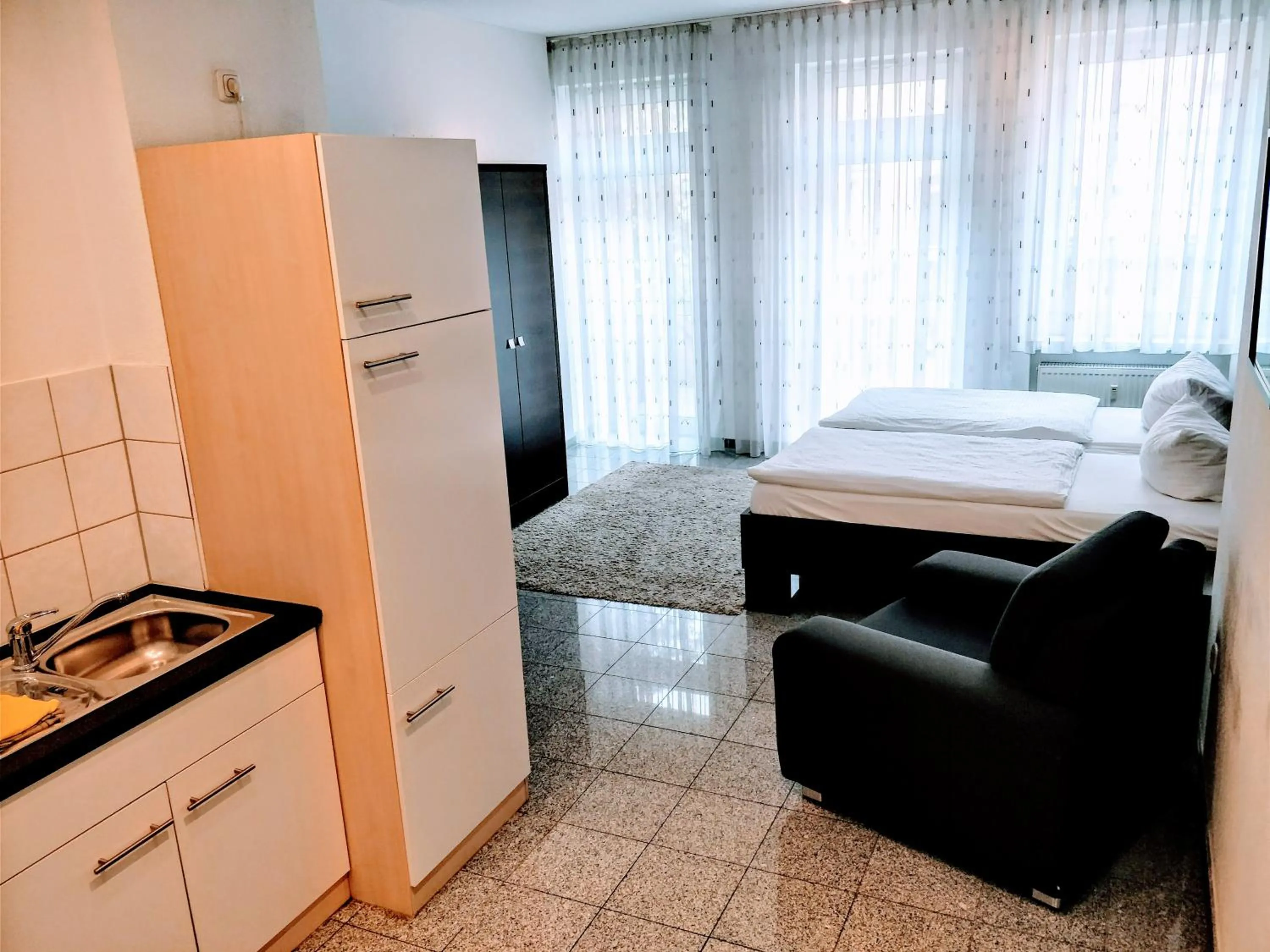 Photo of the whole room, Bed in Boardinghouse - Stadtvilla Budget