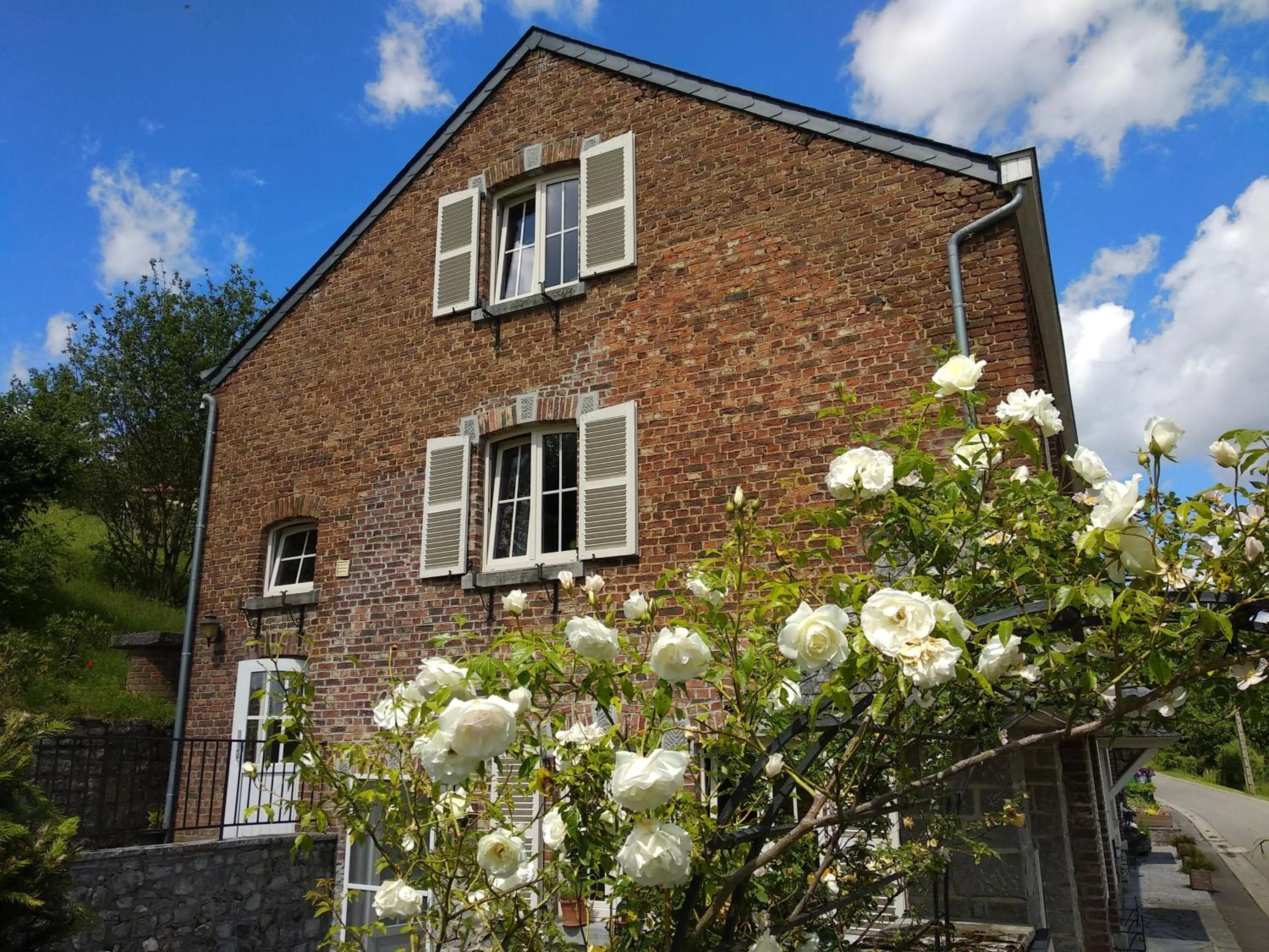 Property building in Les2sources Bike-B&B