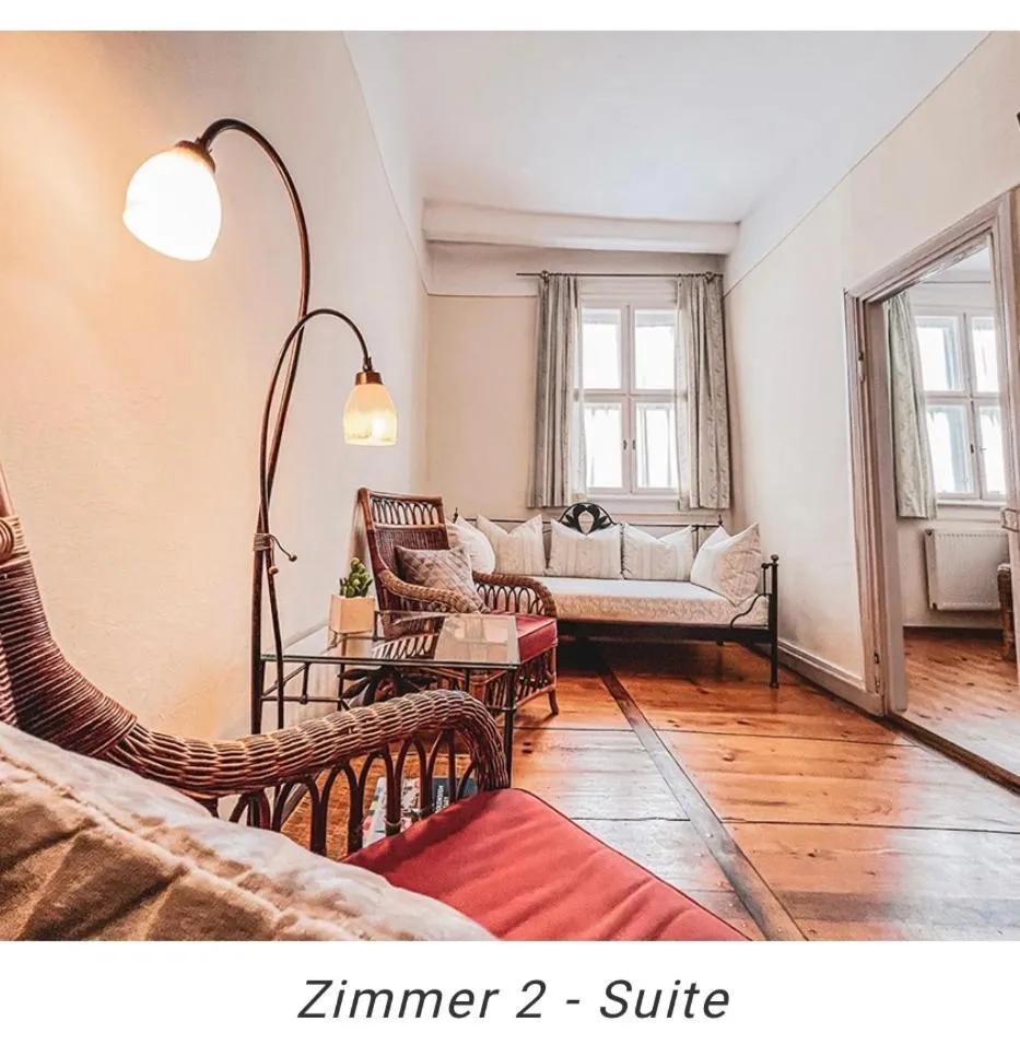 Bed in Hotel Weinstube am Markt