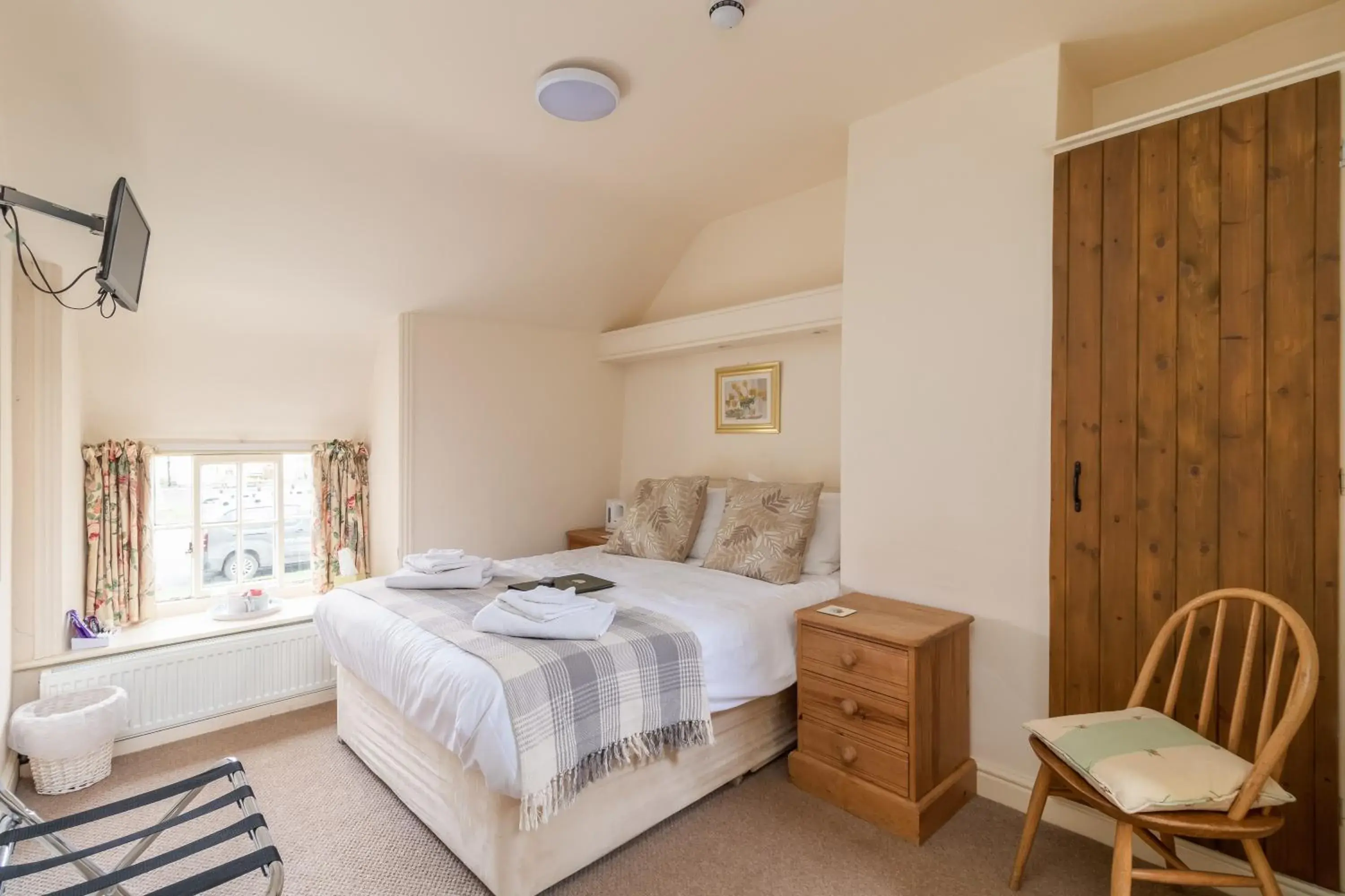 Double Room in The Royal Oak Double Room in The Royal Oak