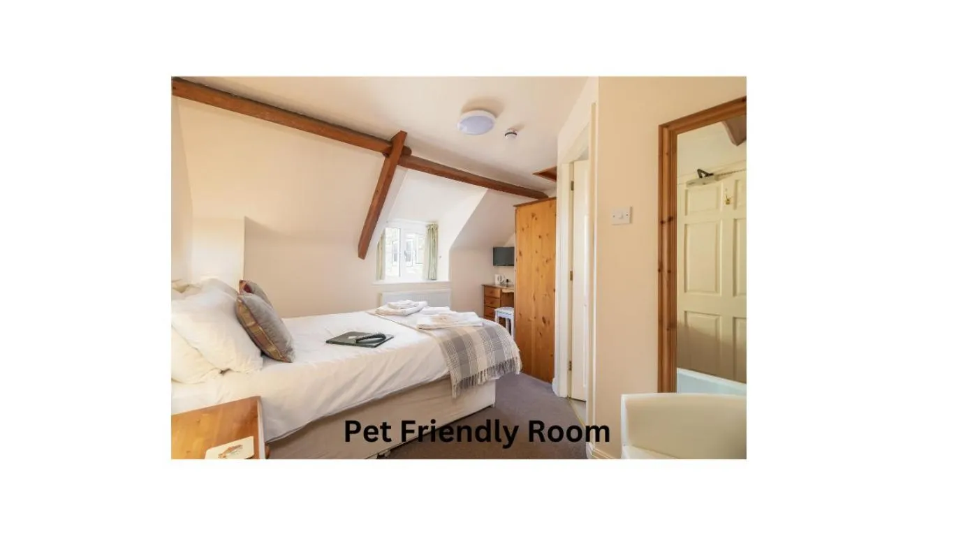 Bed in The Royal Oak