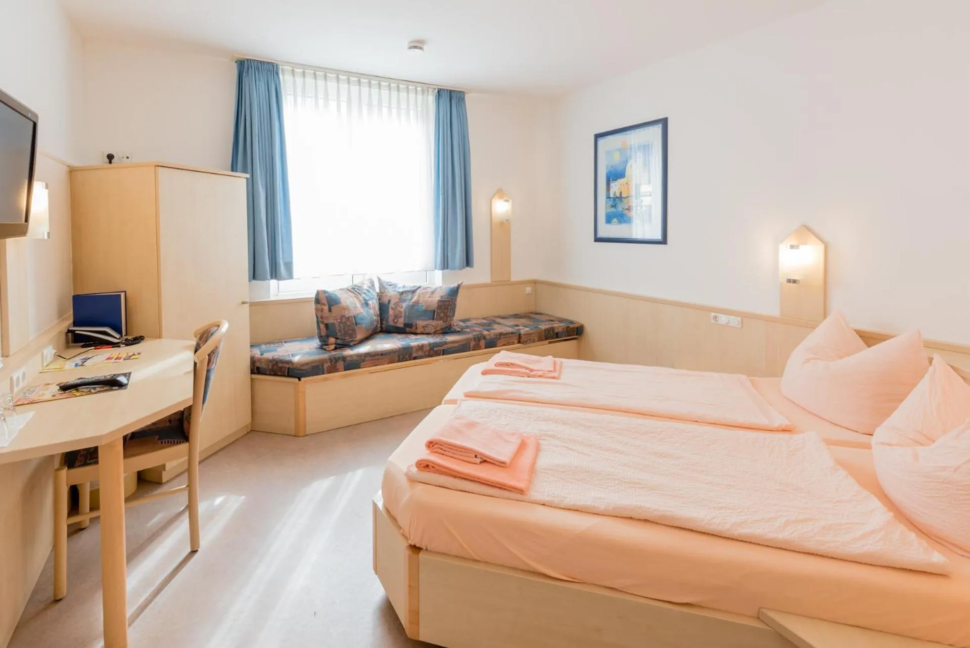 Bed in Hotel Restaurant Fallerhof