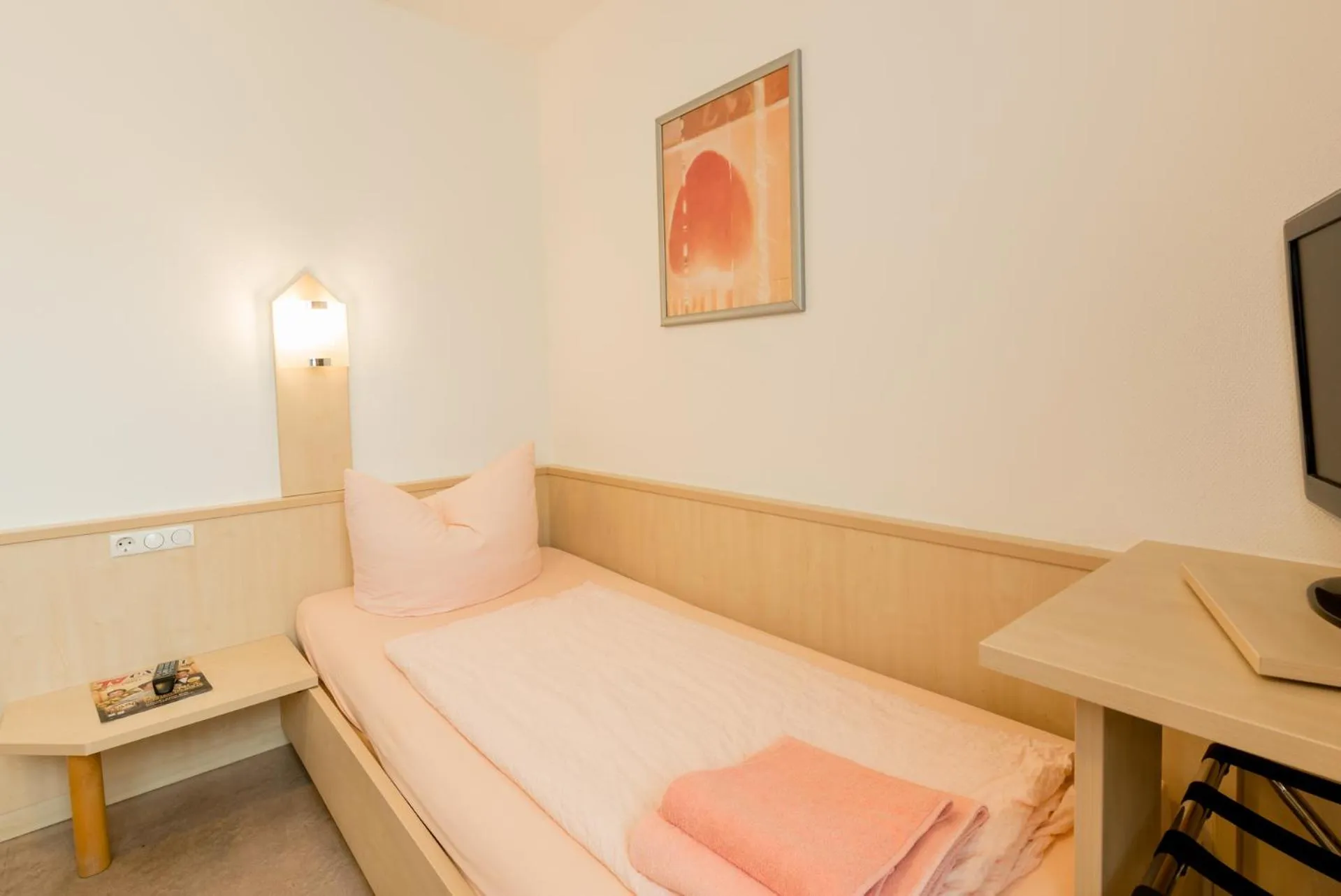 Bed in Hotel Restaurant Fallerhof