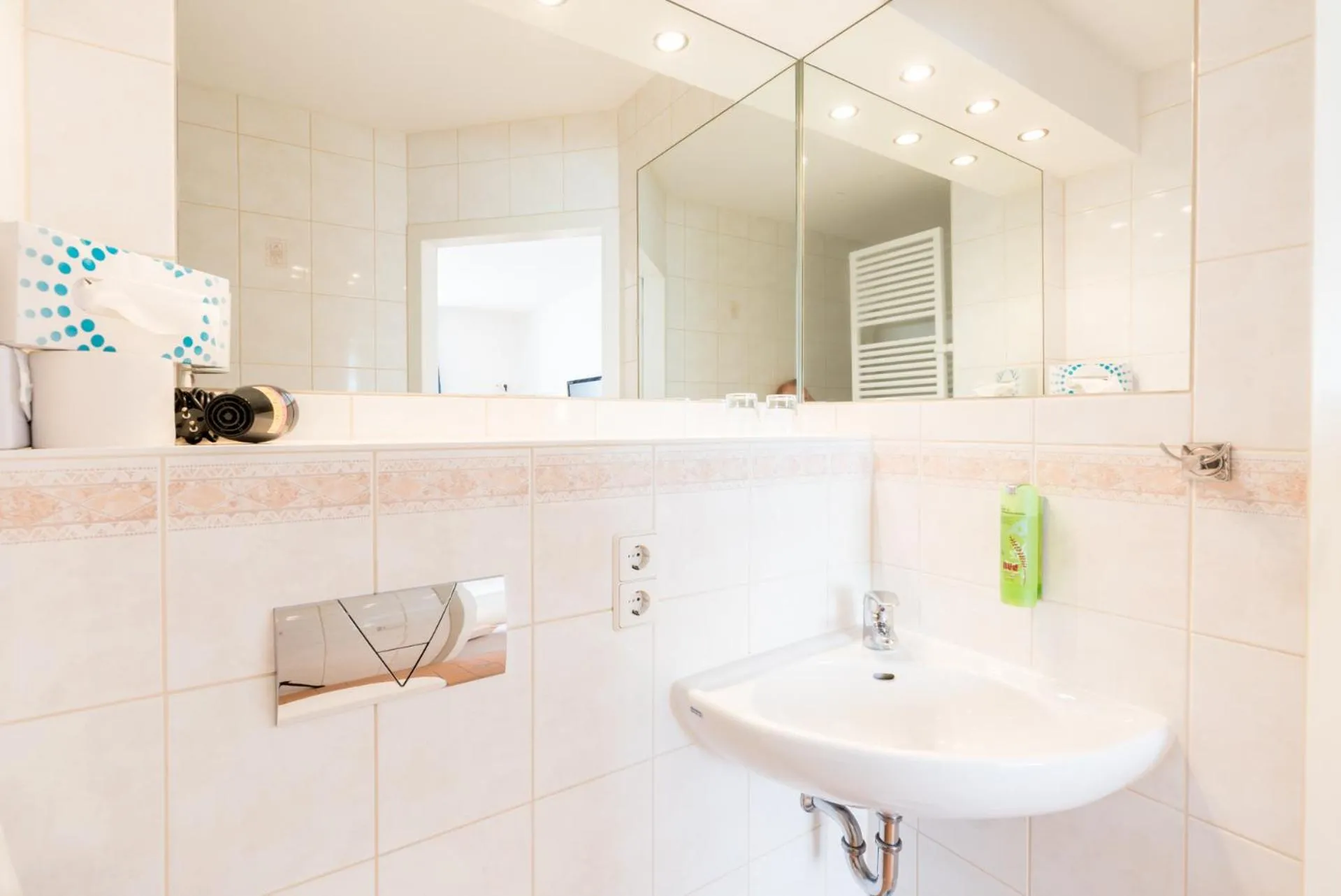 Bathroom in Hotel Restaurant Fallerhof