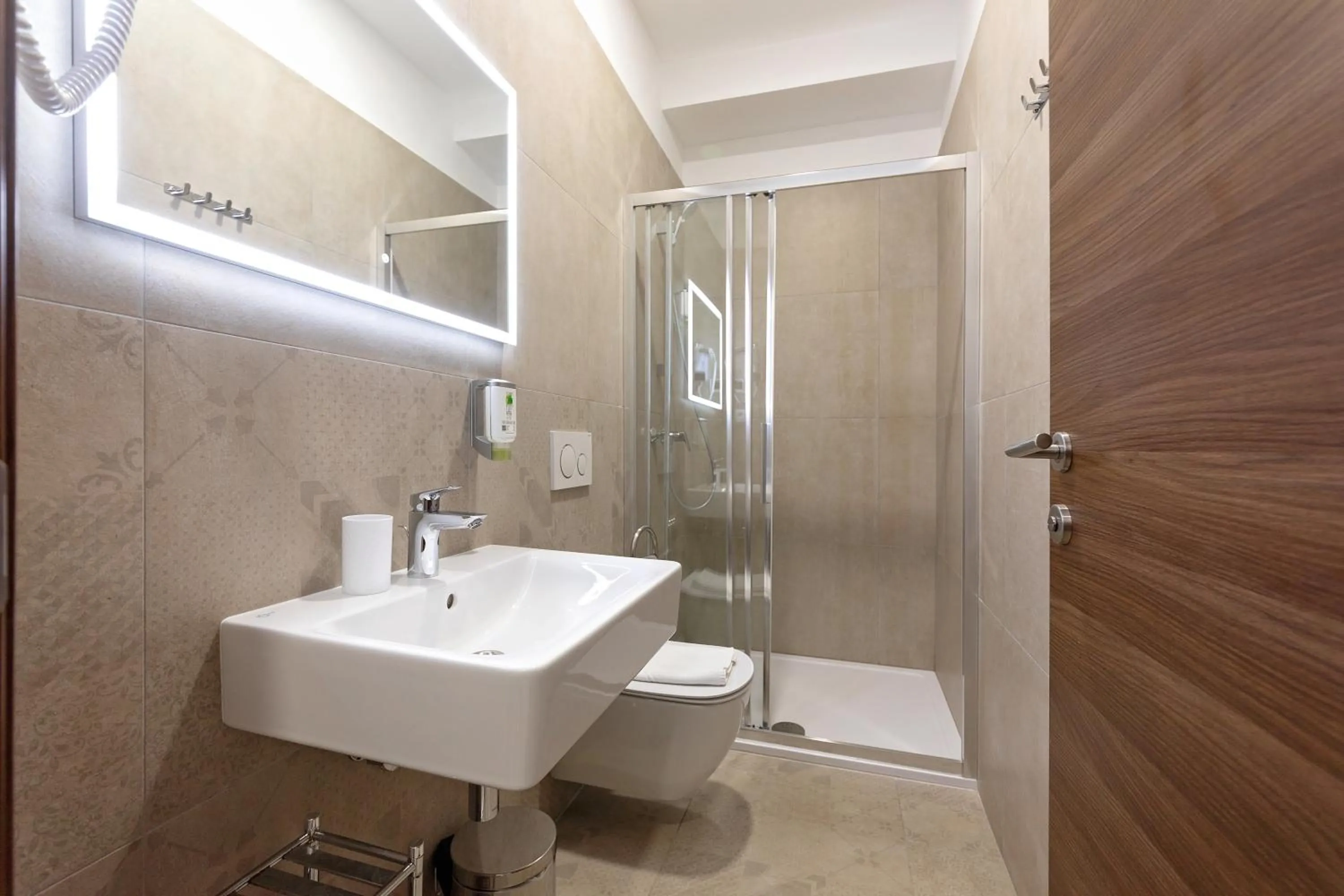 Shower in S. Martino Rooms