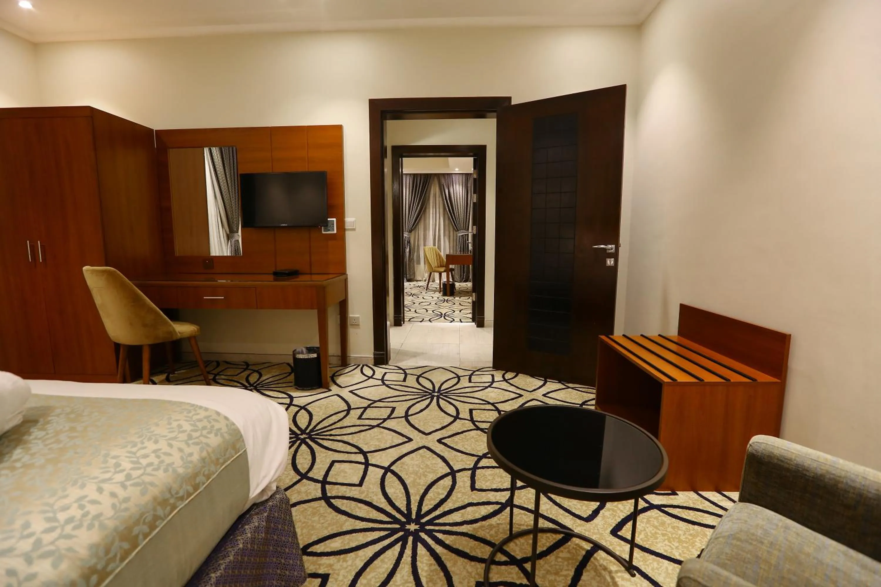 Bed in Lotaz Hotel Apartments - Al Salamah