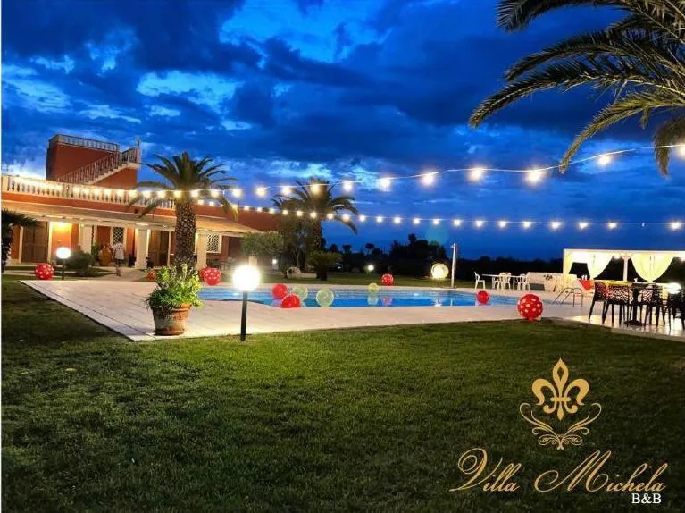 Pool view in Bed & Breakfast Villa Michela Alezio