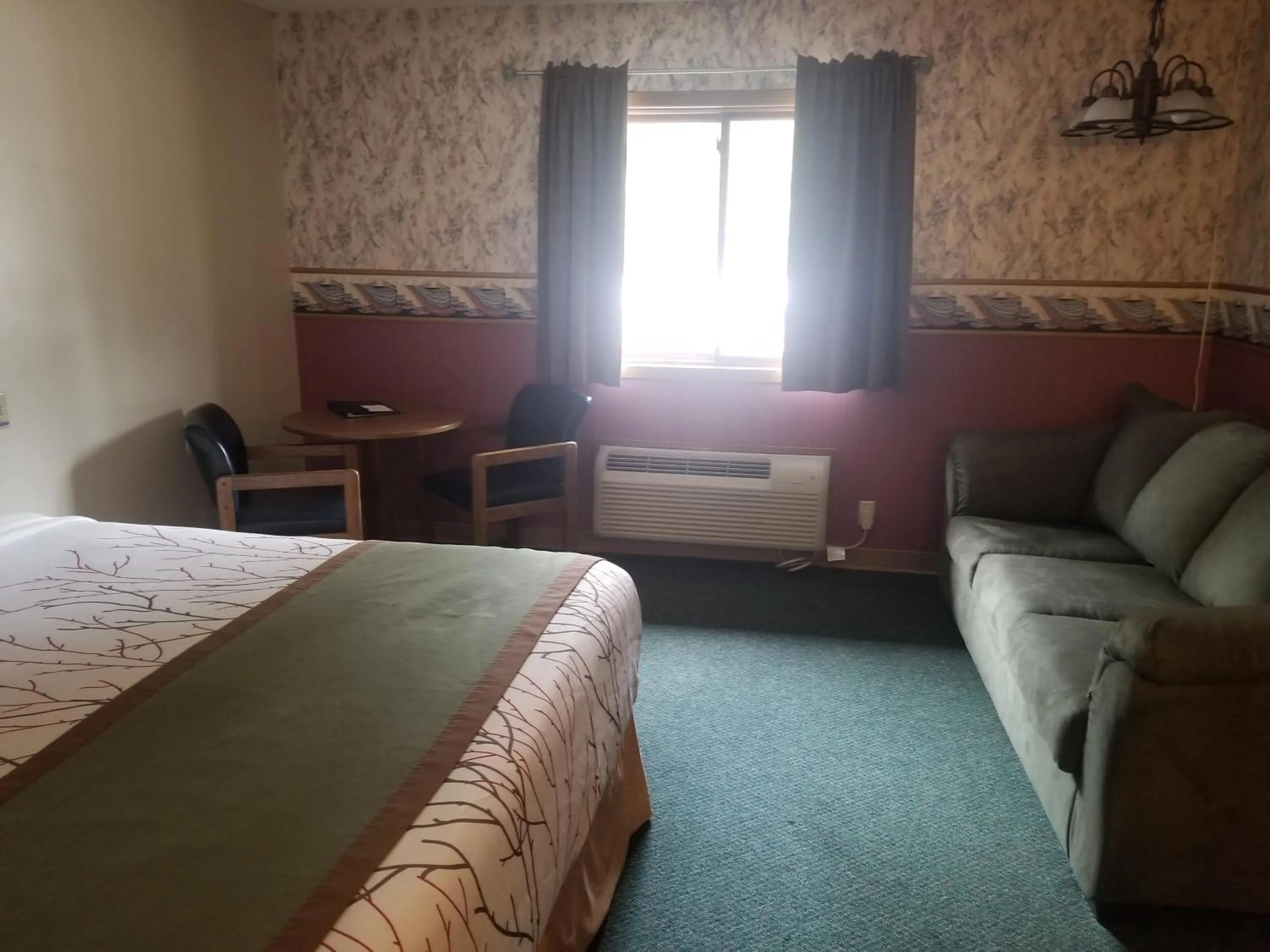 Bed in St. Croix Inn