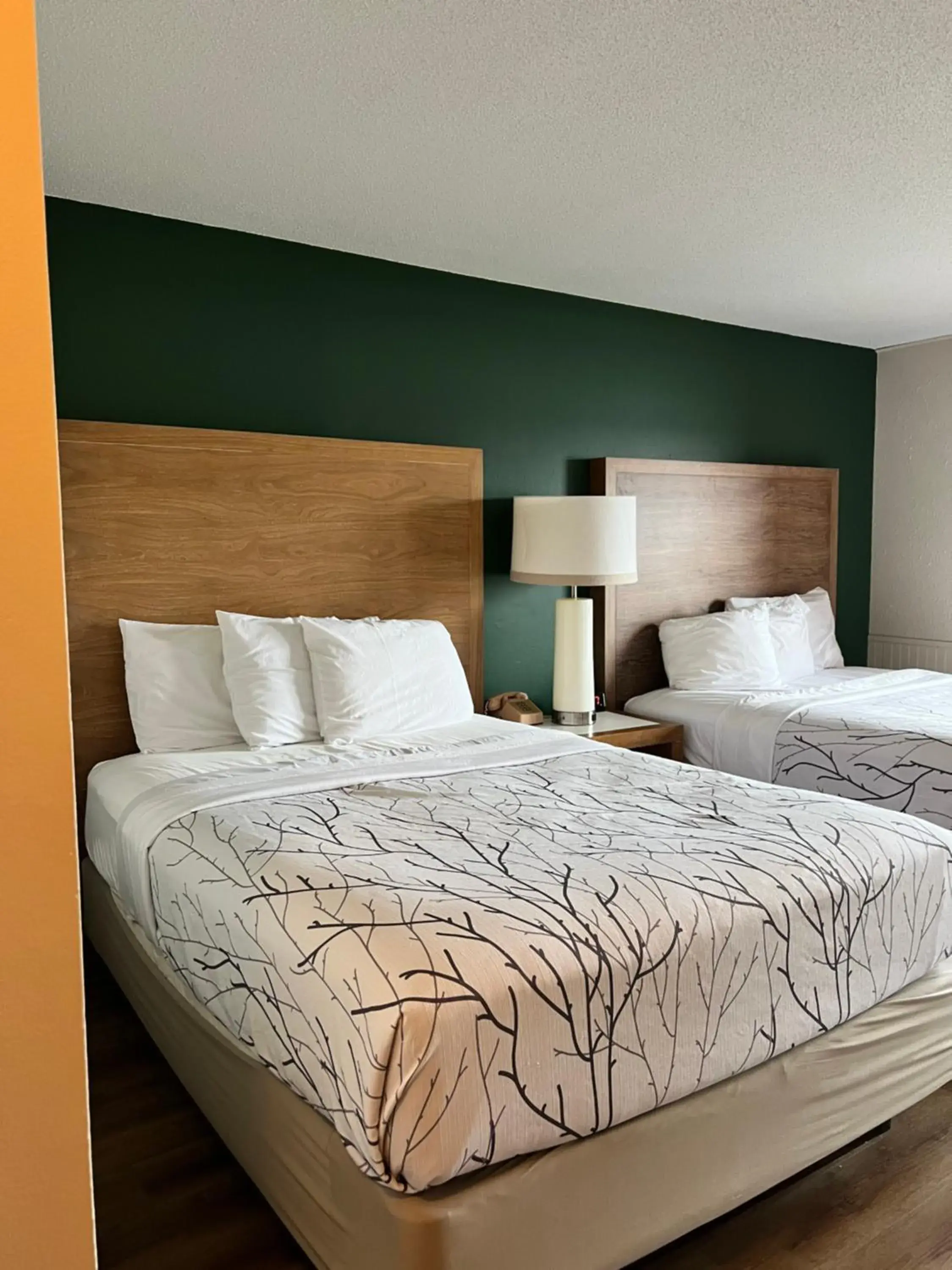 Bed in St. Croix Inn Bed in St. Croix Inn