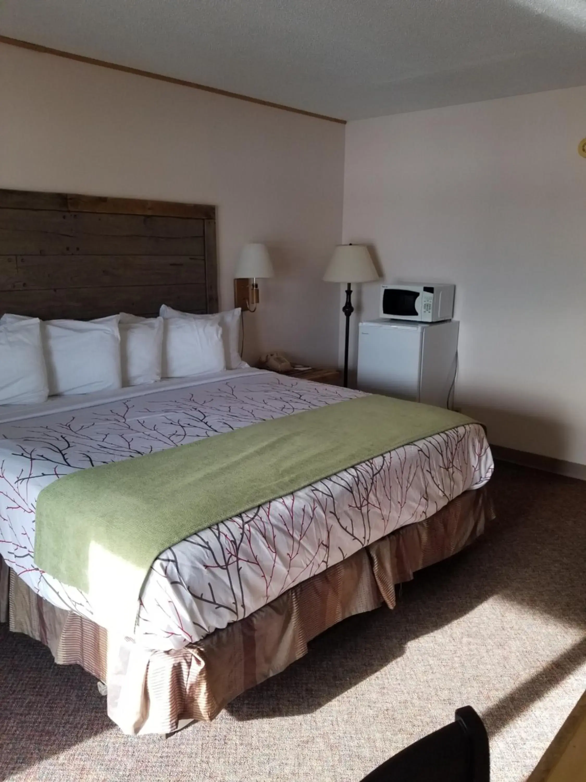 Bed in St. Croix Inn Bed in St. Croix Inn