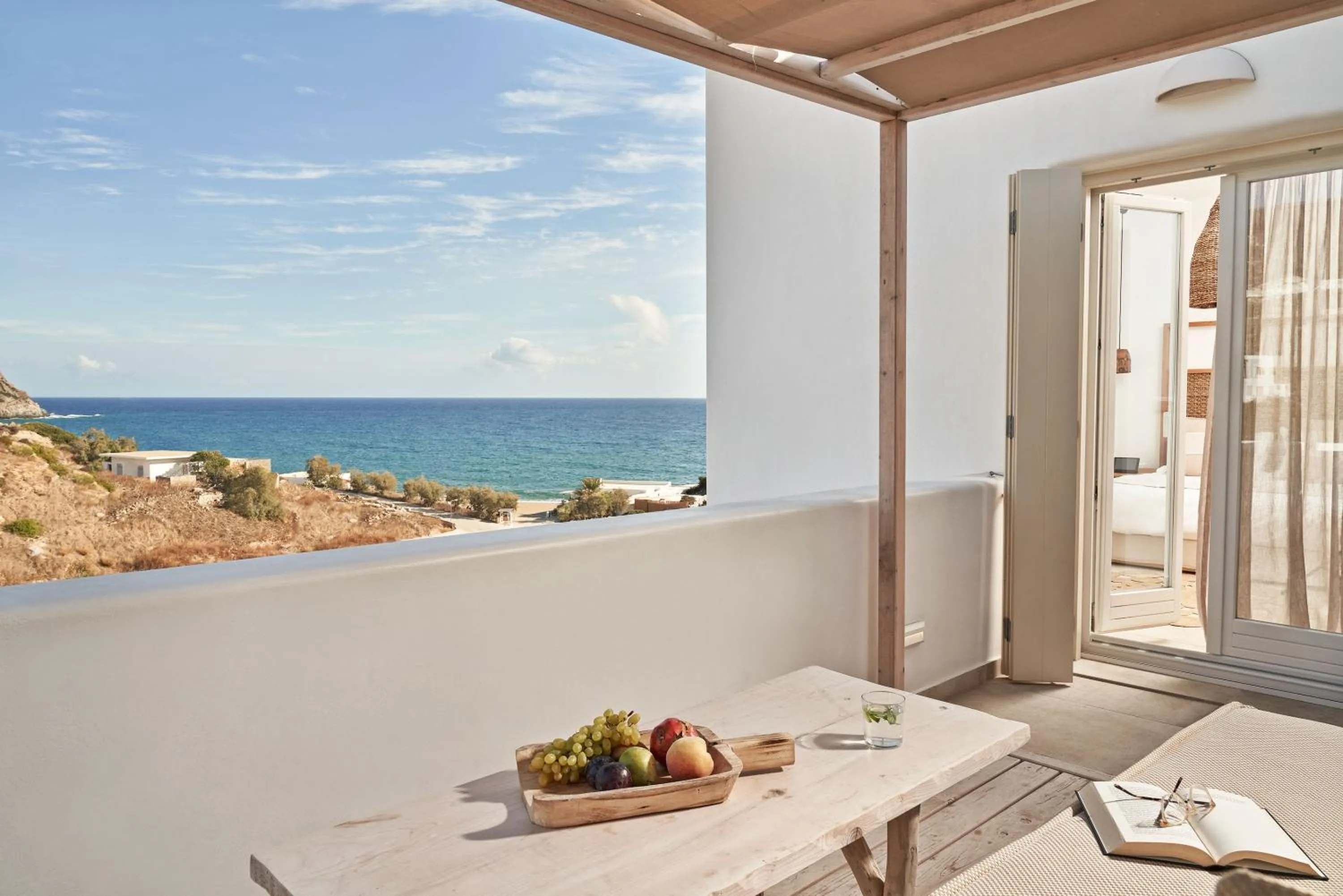 Bed in Volcano Luxury Suites Milos - Adults Only