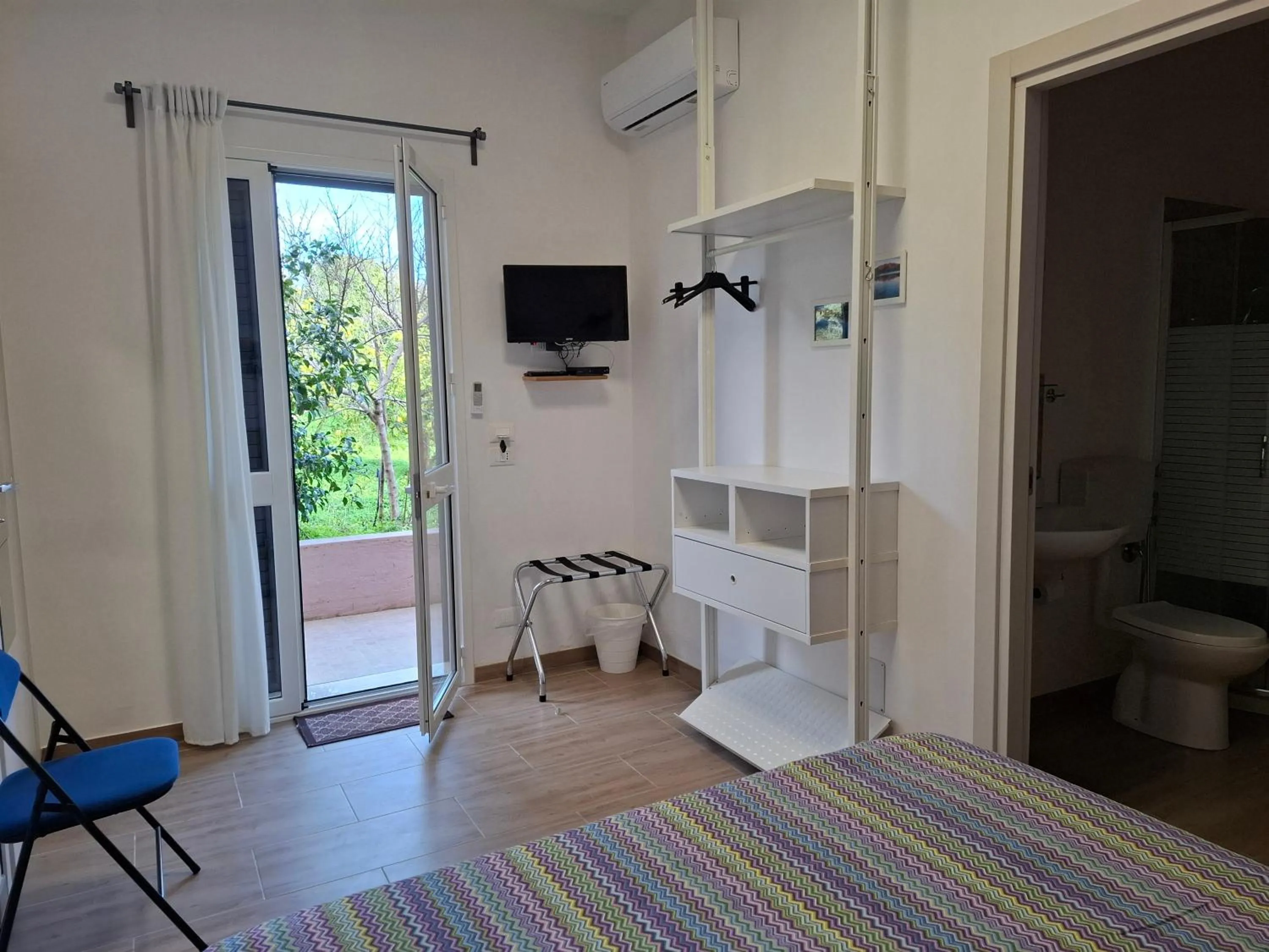 Turtle Island Apartments