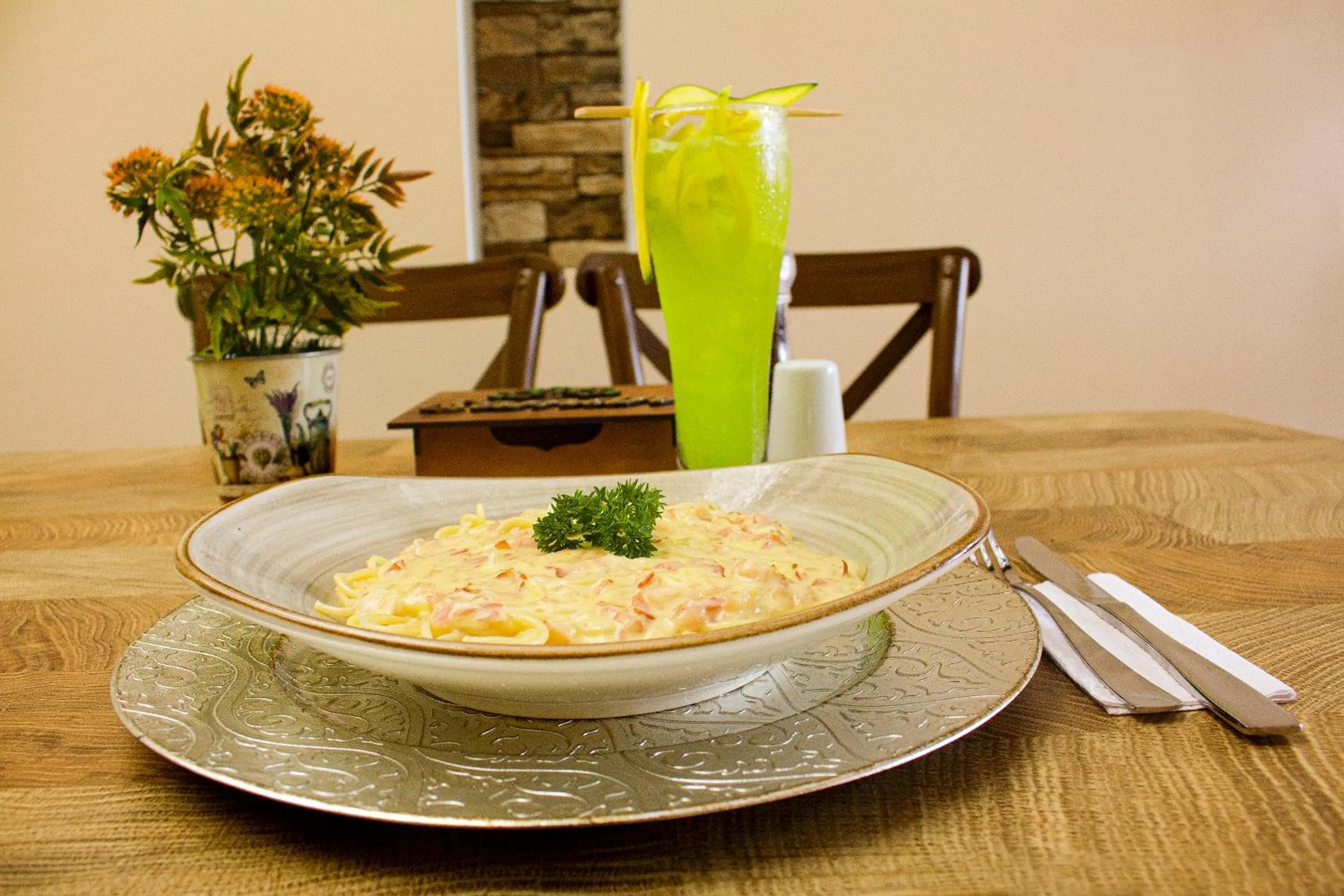 Food and drinks in EcoHub Hotel Medellin