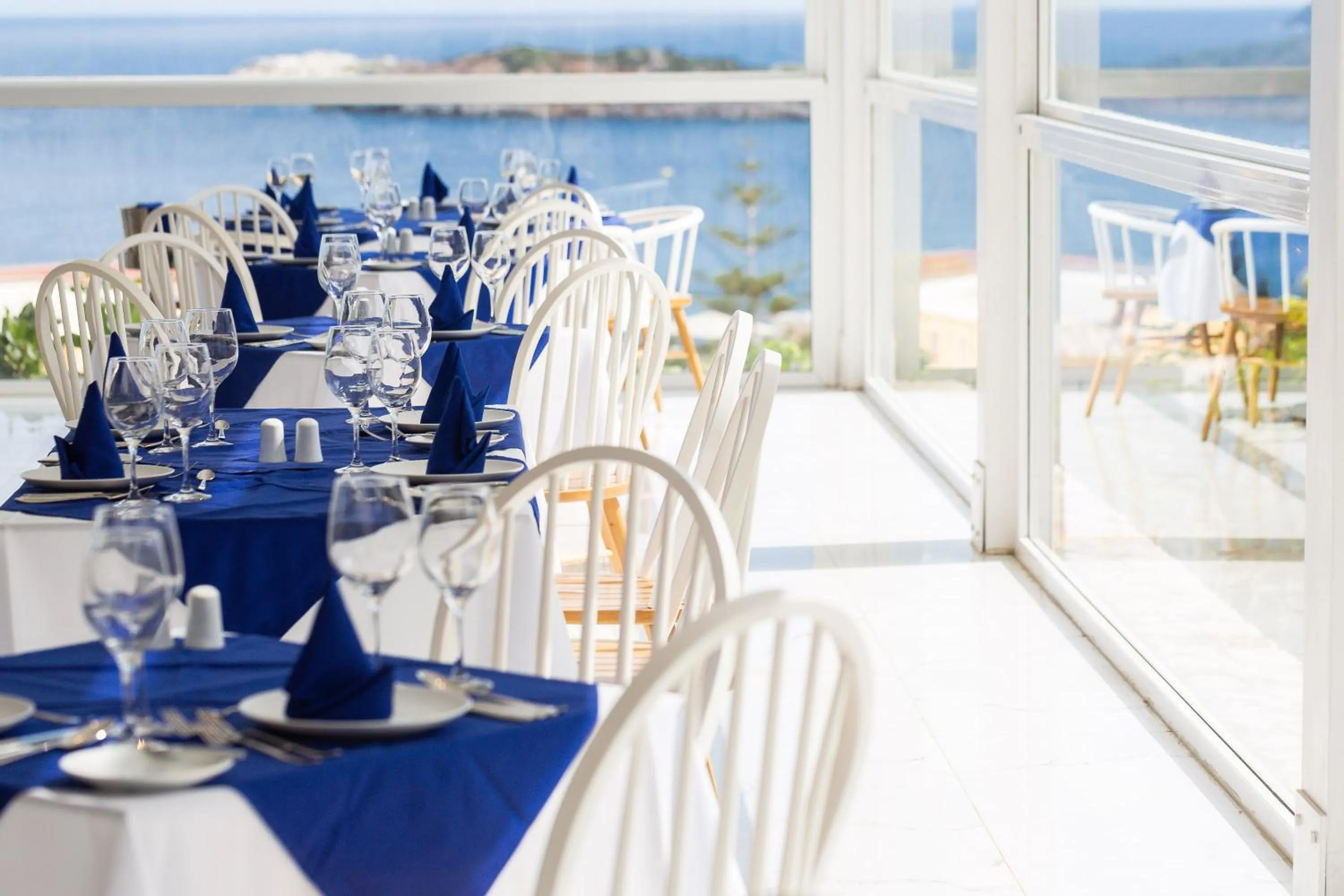 Restaurant/places to eat in Atali Grand Resort