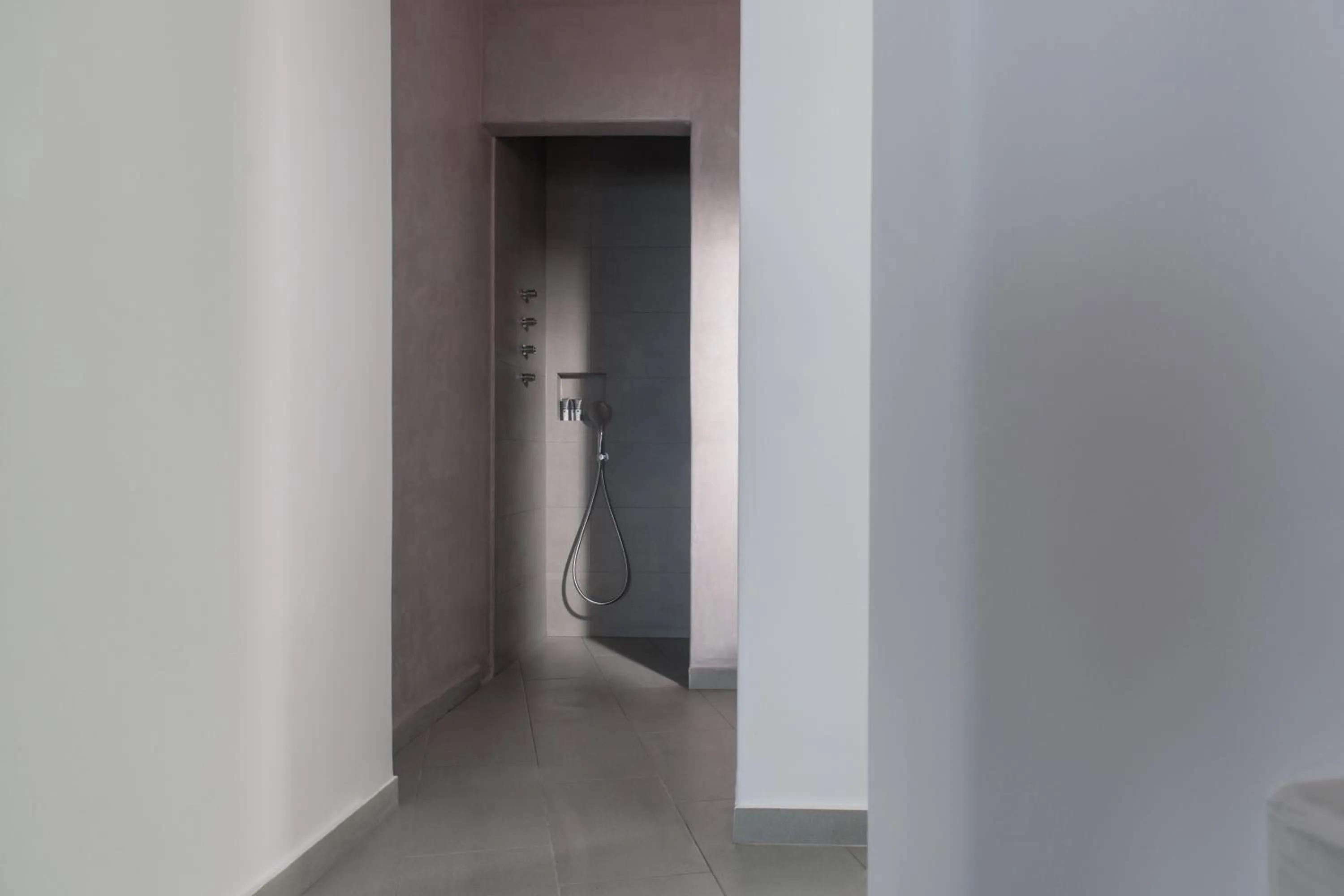 Shower in Avatar Suites