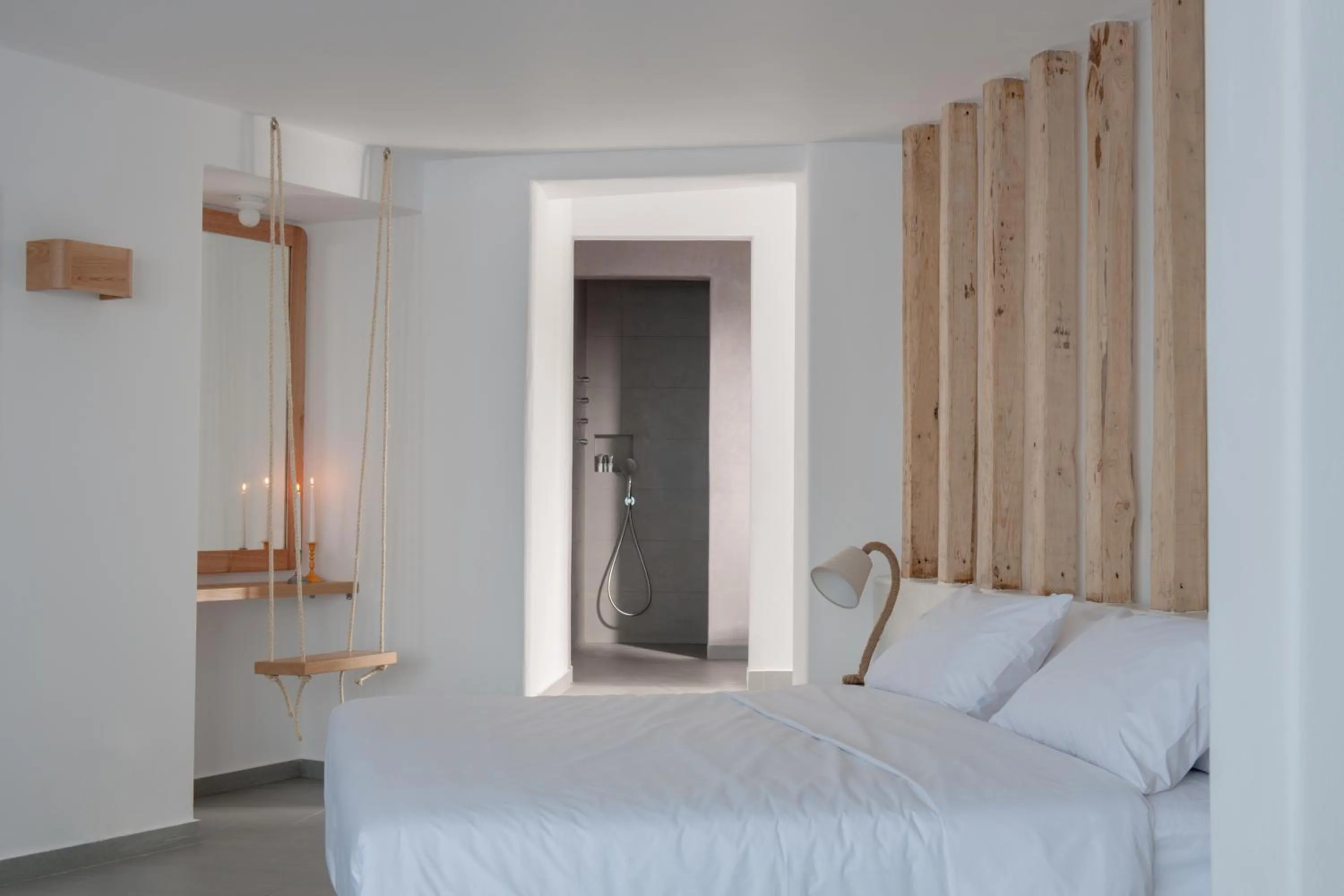 Bedroom, Bed in Avatar Suites