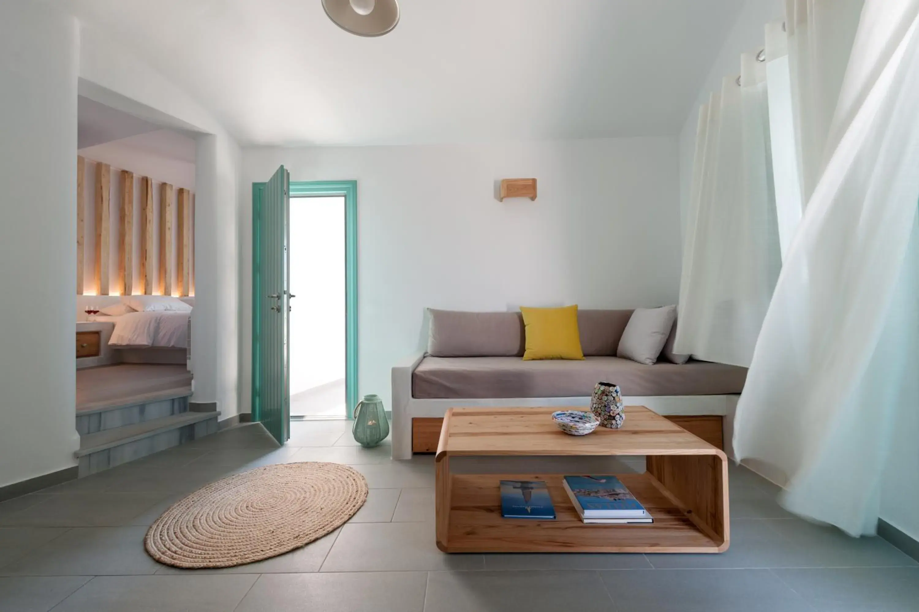 Living room, Bed in Avatar Suites Living room, Bed in Avatar Suites