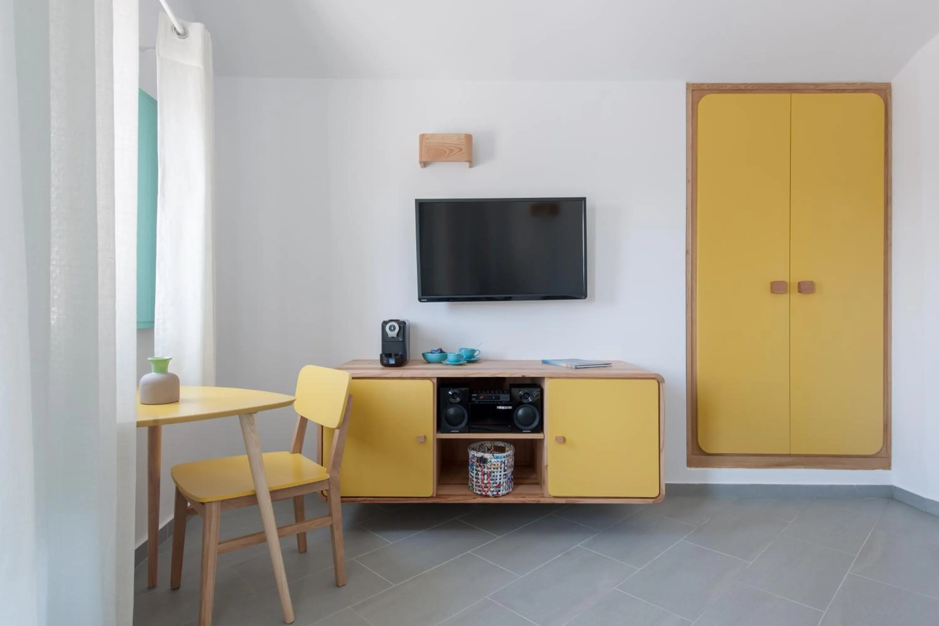 Living room in Avatar Suites