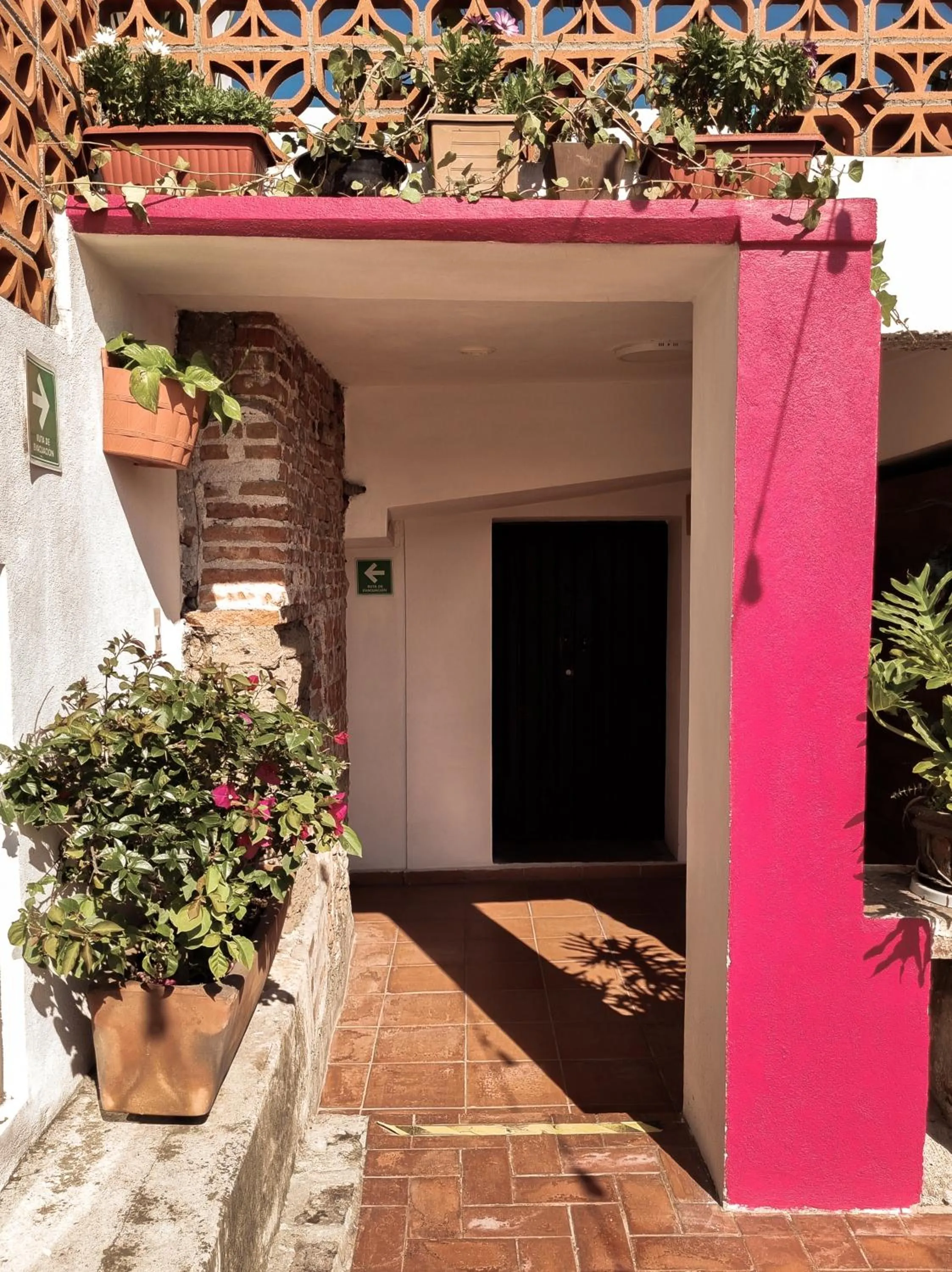 Property building in Santa Josefita B&B