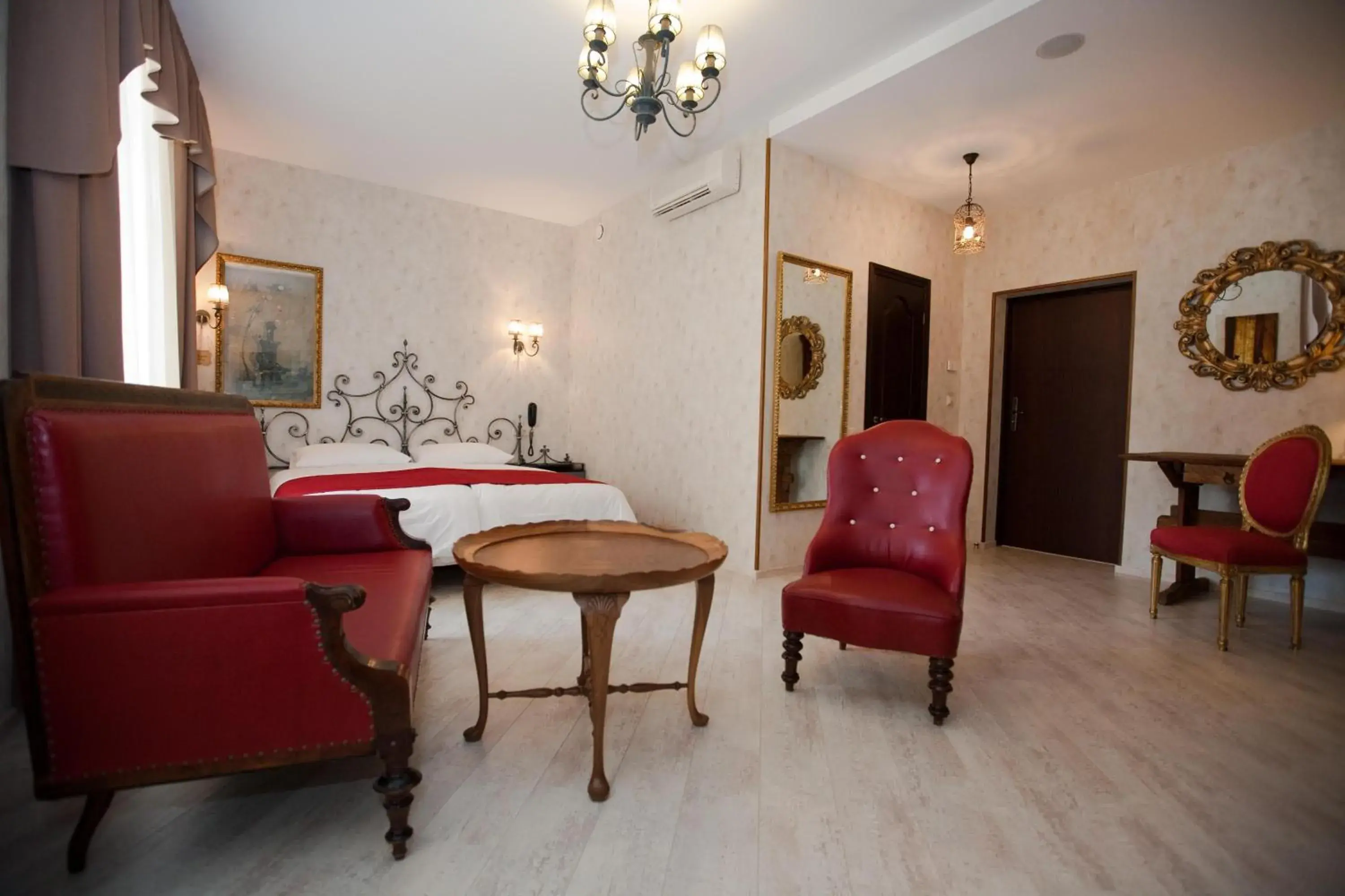 Photo of the whole room in Boutique Hotel Justus Photo of the whole room in Boutique Hotel Justus