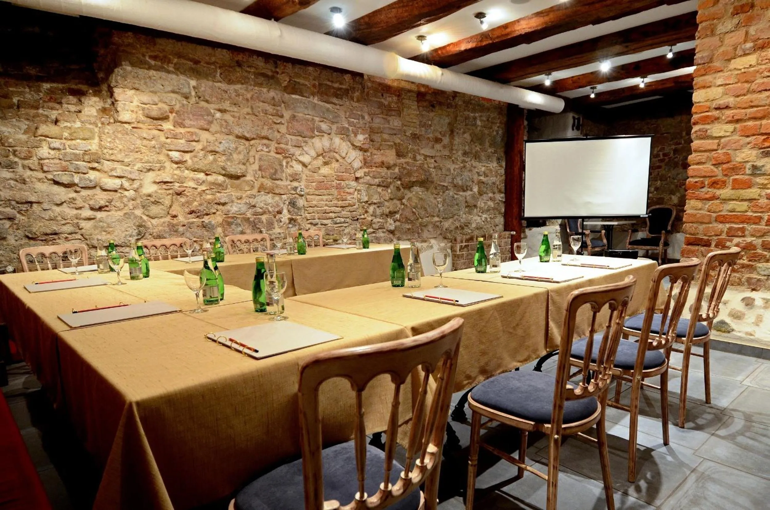 Business facilities in Boutique Hotel Justus