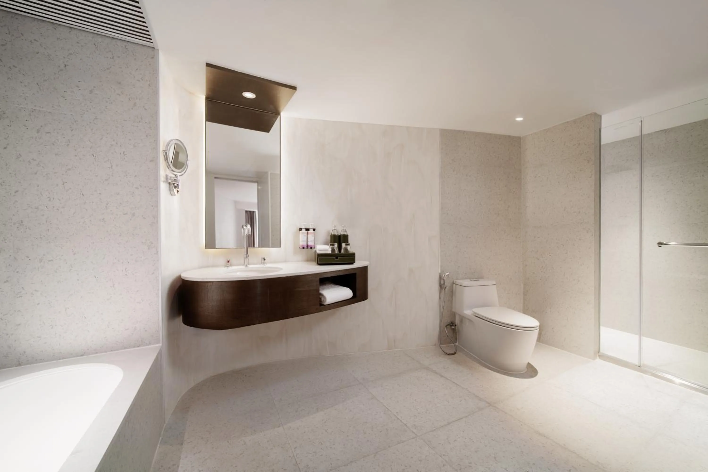 Bathroom in Mövenpick BDMS Wellness Resort Bangkok