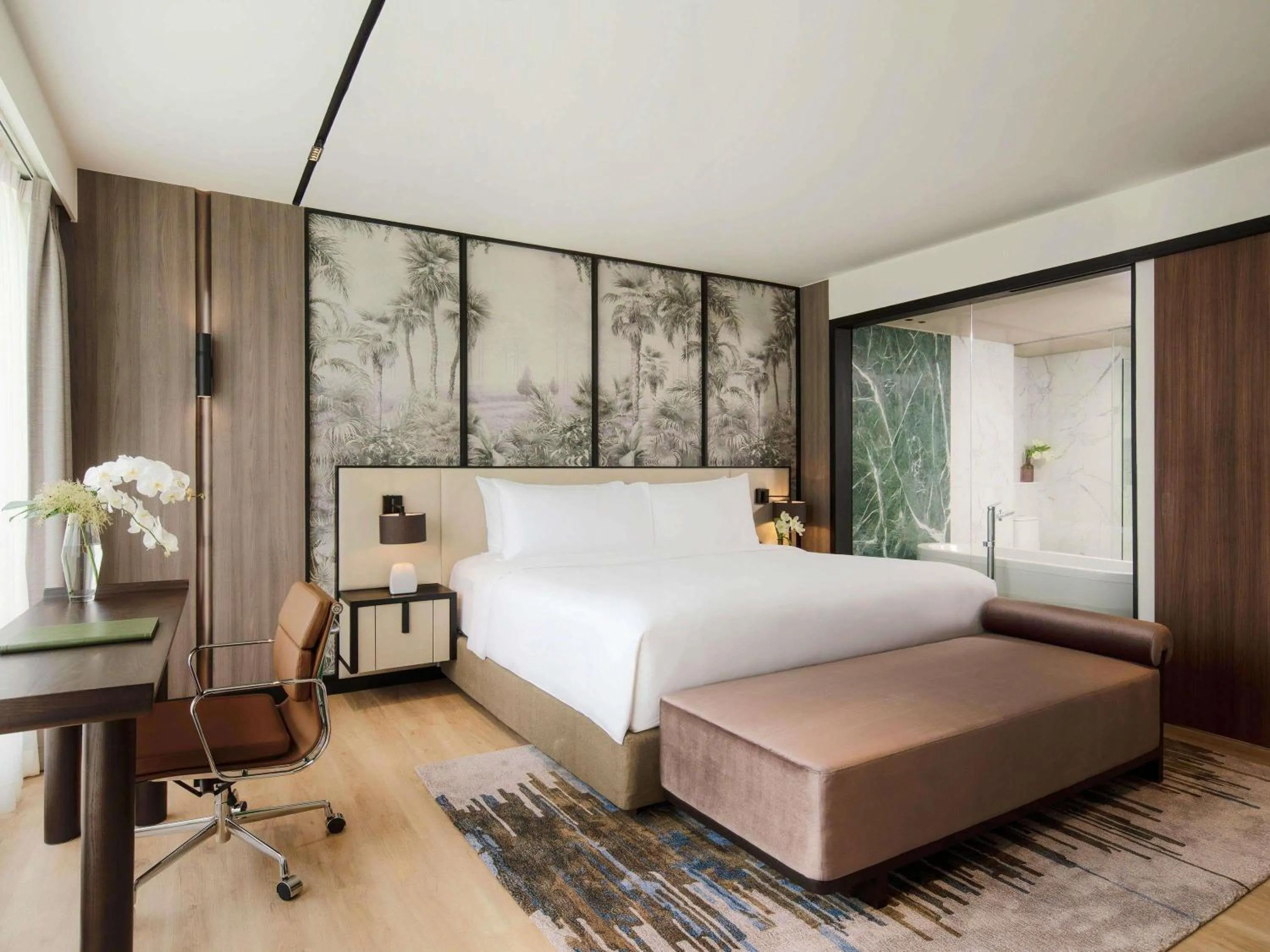 Photo of the whole room, Bed in Mövenpick BDMS Wellness Resort Bangkok