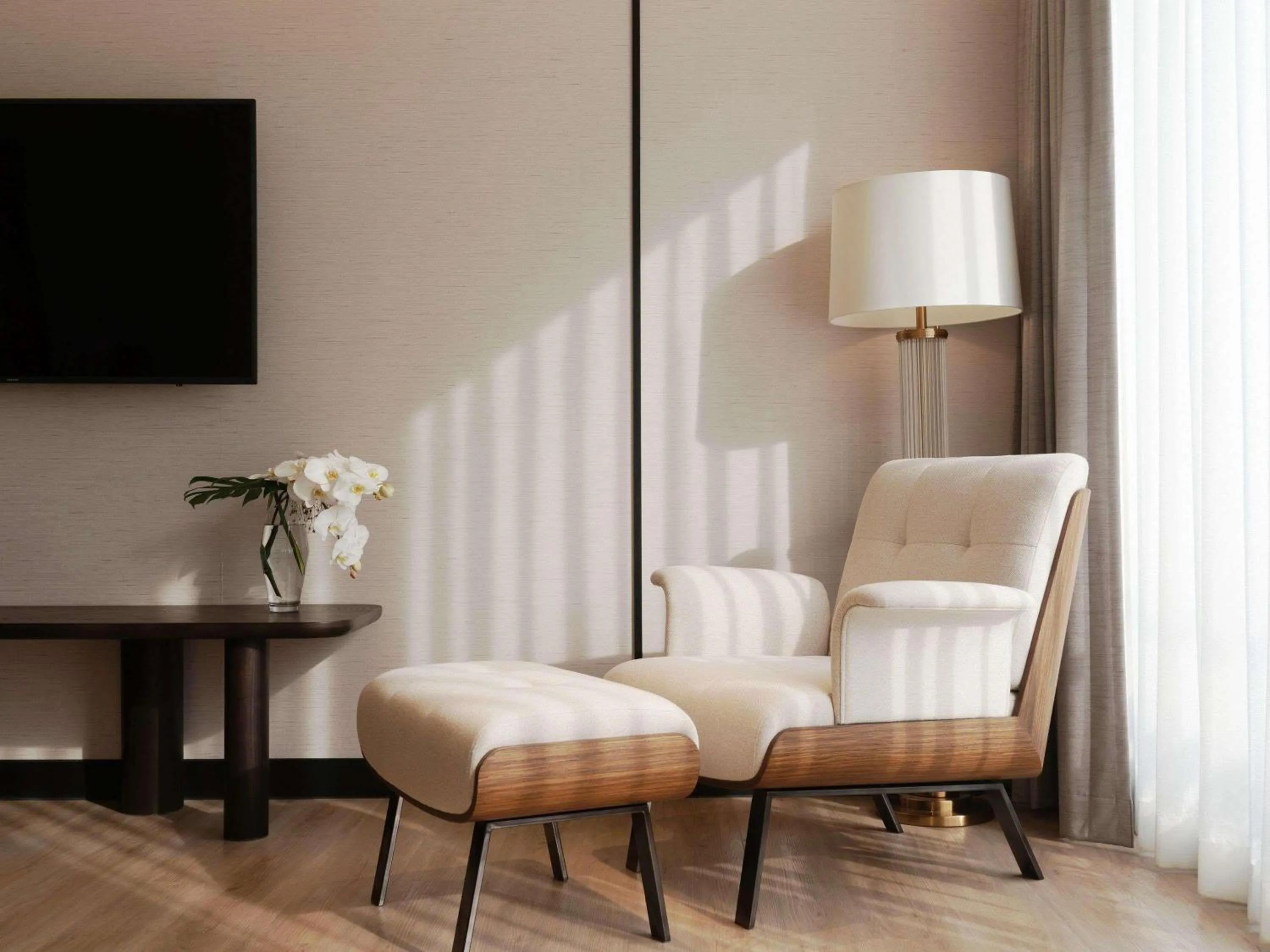 Photo of the whole room in Mövenpick BDMS Wellness Resort Bangkok