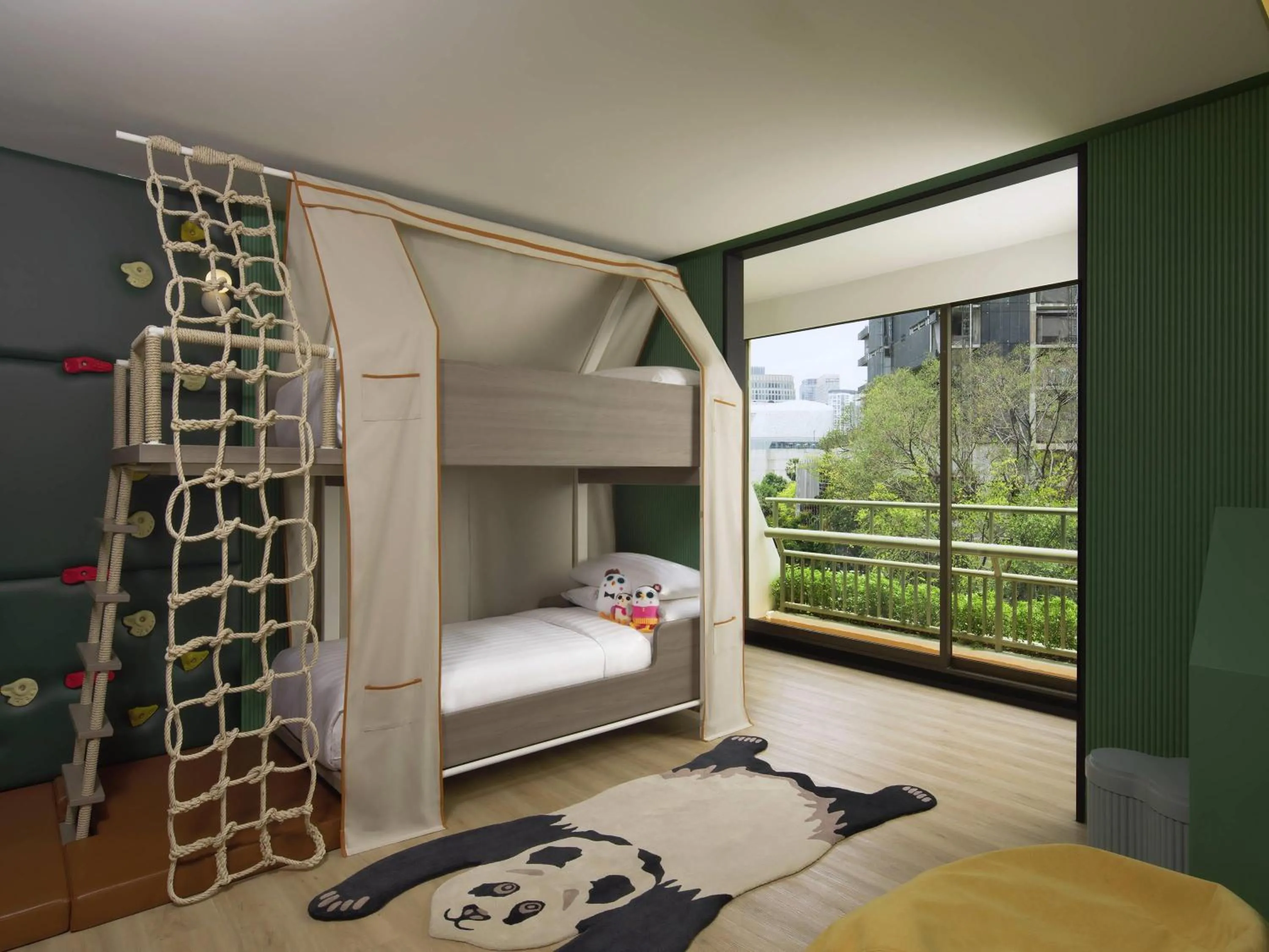 Bedroom, Bed in Mövenpick BDMS Wellness Resort Bangkok