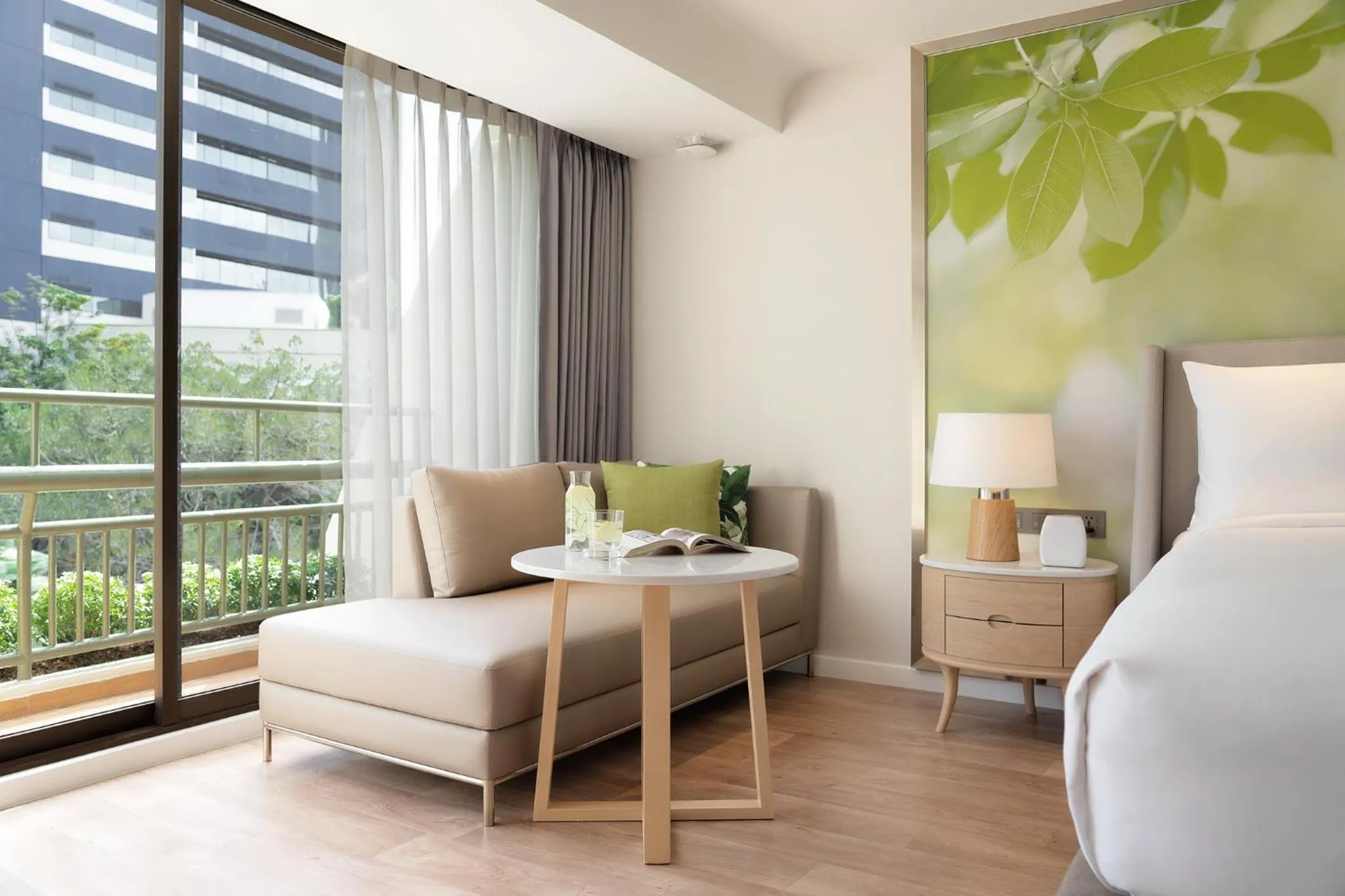 Bedroom in Mövenpick BDMS Wellness Resort Bangkok