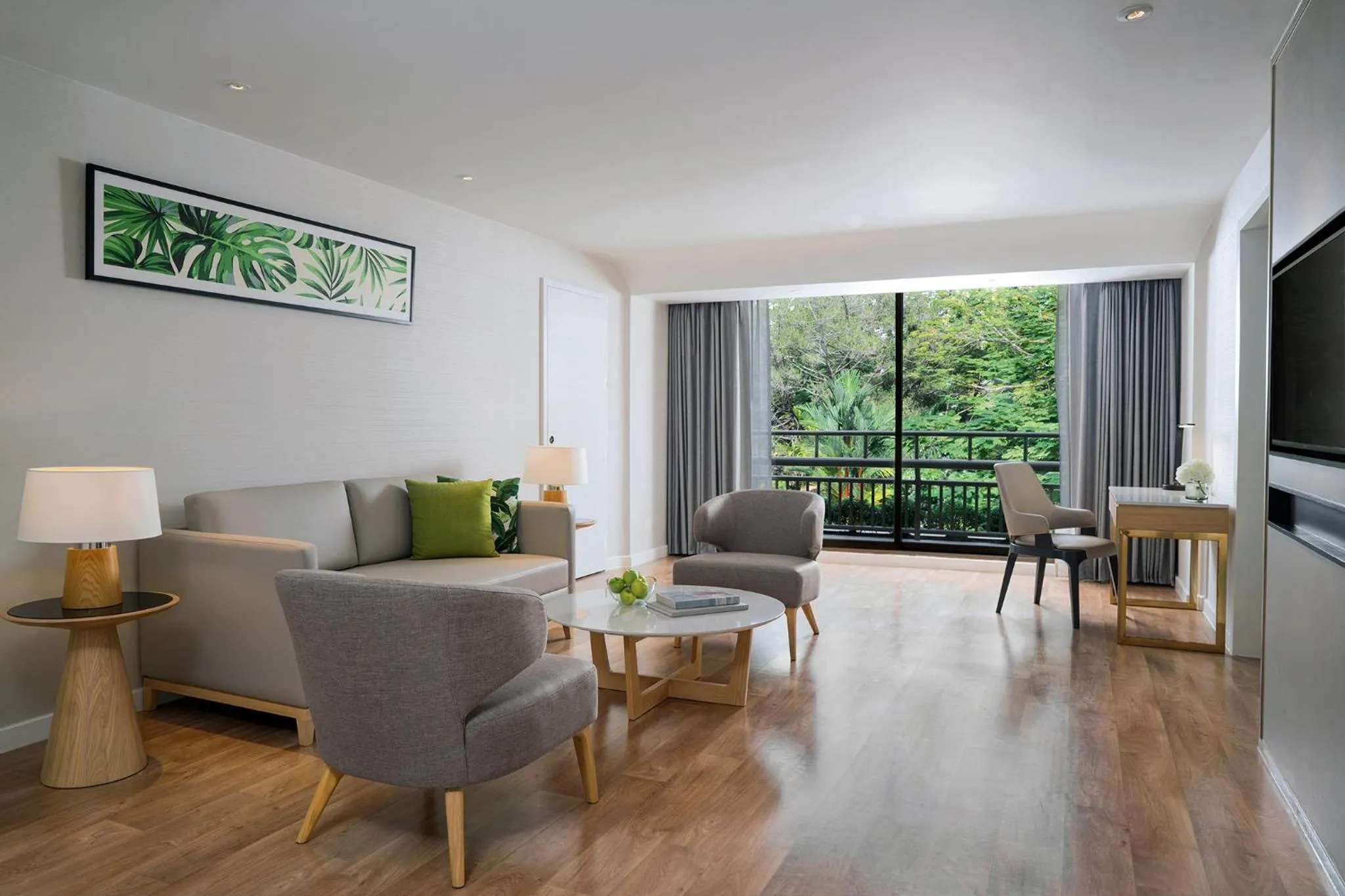 Living room in Mövenpick BDMS Wellness Resort Bangkok