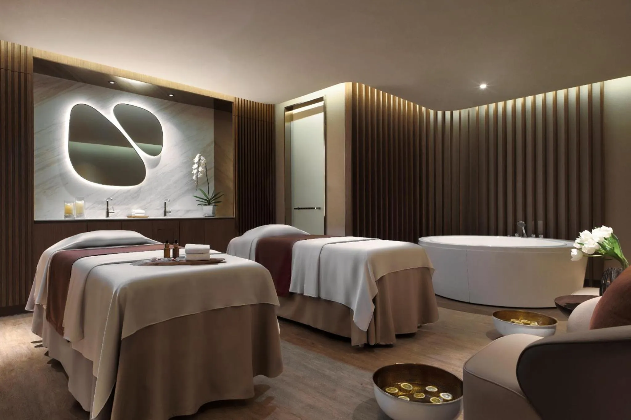 Spa and wellness centre/facilities, Bed in Mövenpick BDMS Wellness Resort Bangkok