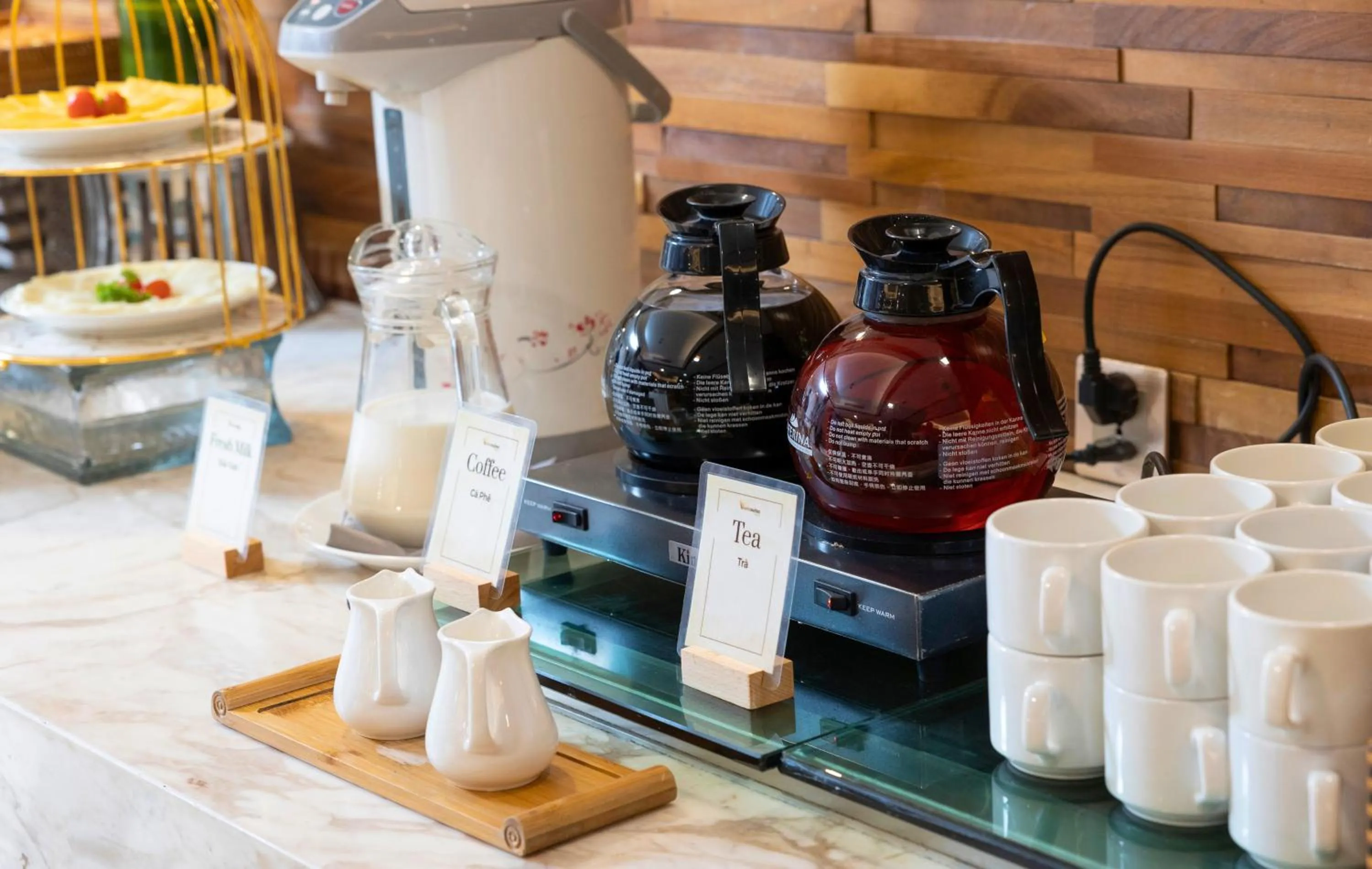 Restaurant/places to eat in Winsuites Saigon Hotel