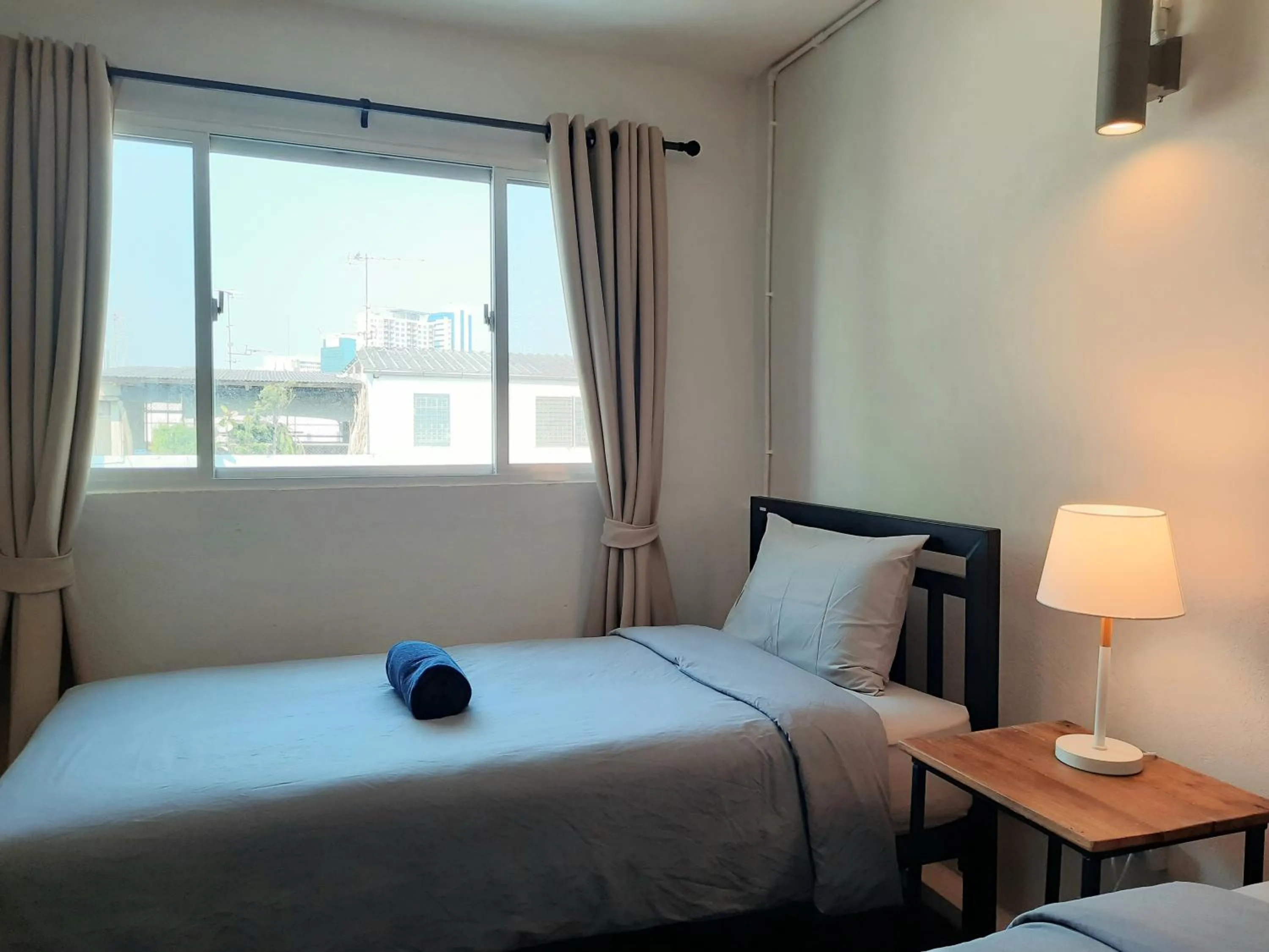 Bed in Pingplalee Female House