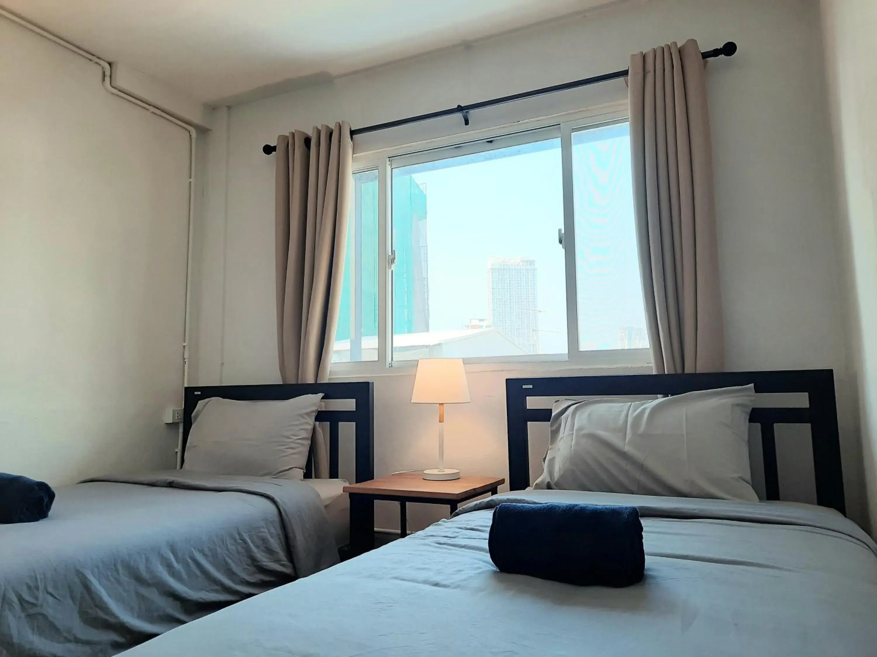 Small Twin Room (Female only) - single occupancy in Pingplalee Female House Small Twin Room (Female only) - single occupancy in Pingplalee Female House