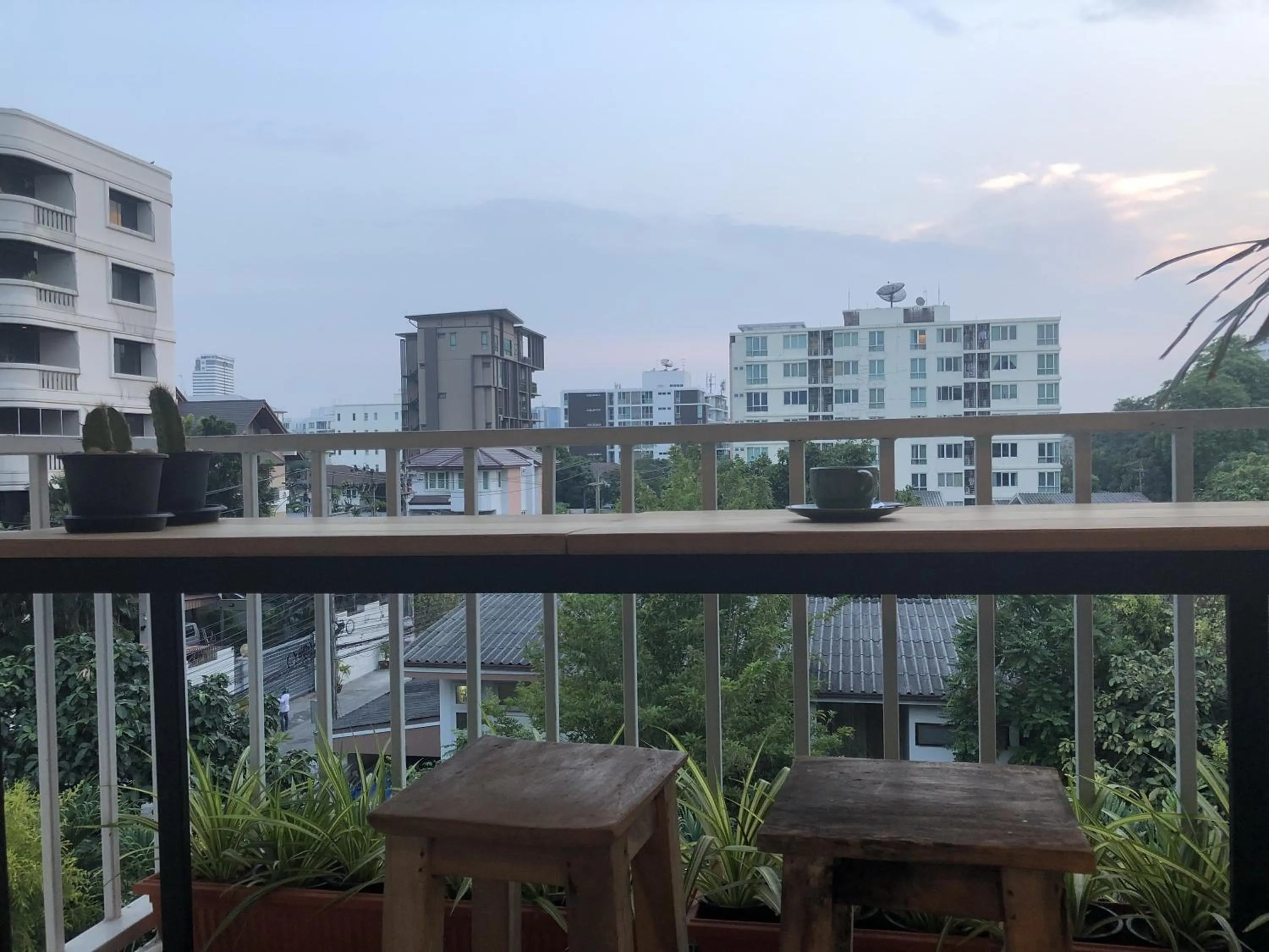 Balcony/Terrace in Pingplalee Female House
