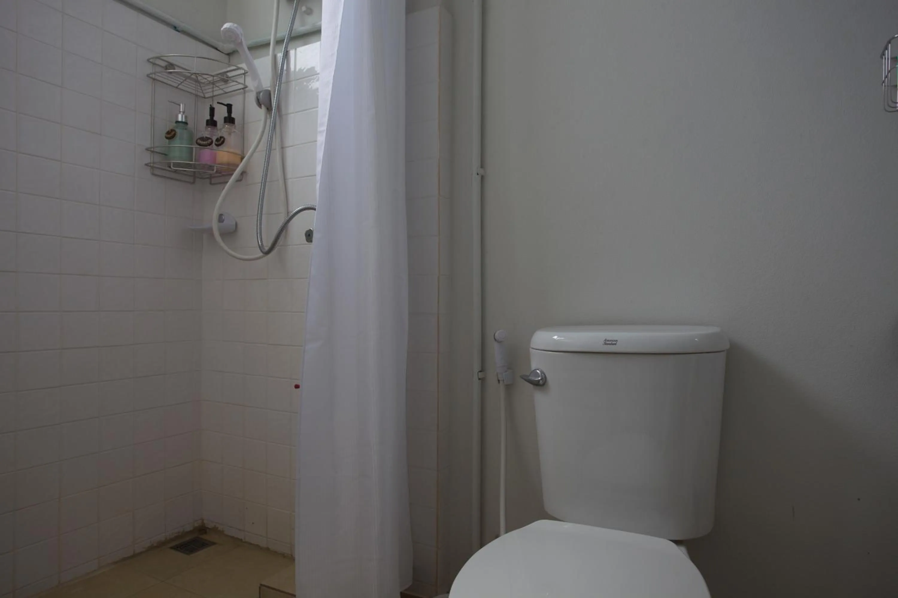 Shower in Pingplalee Female House