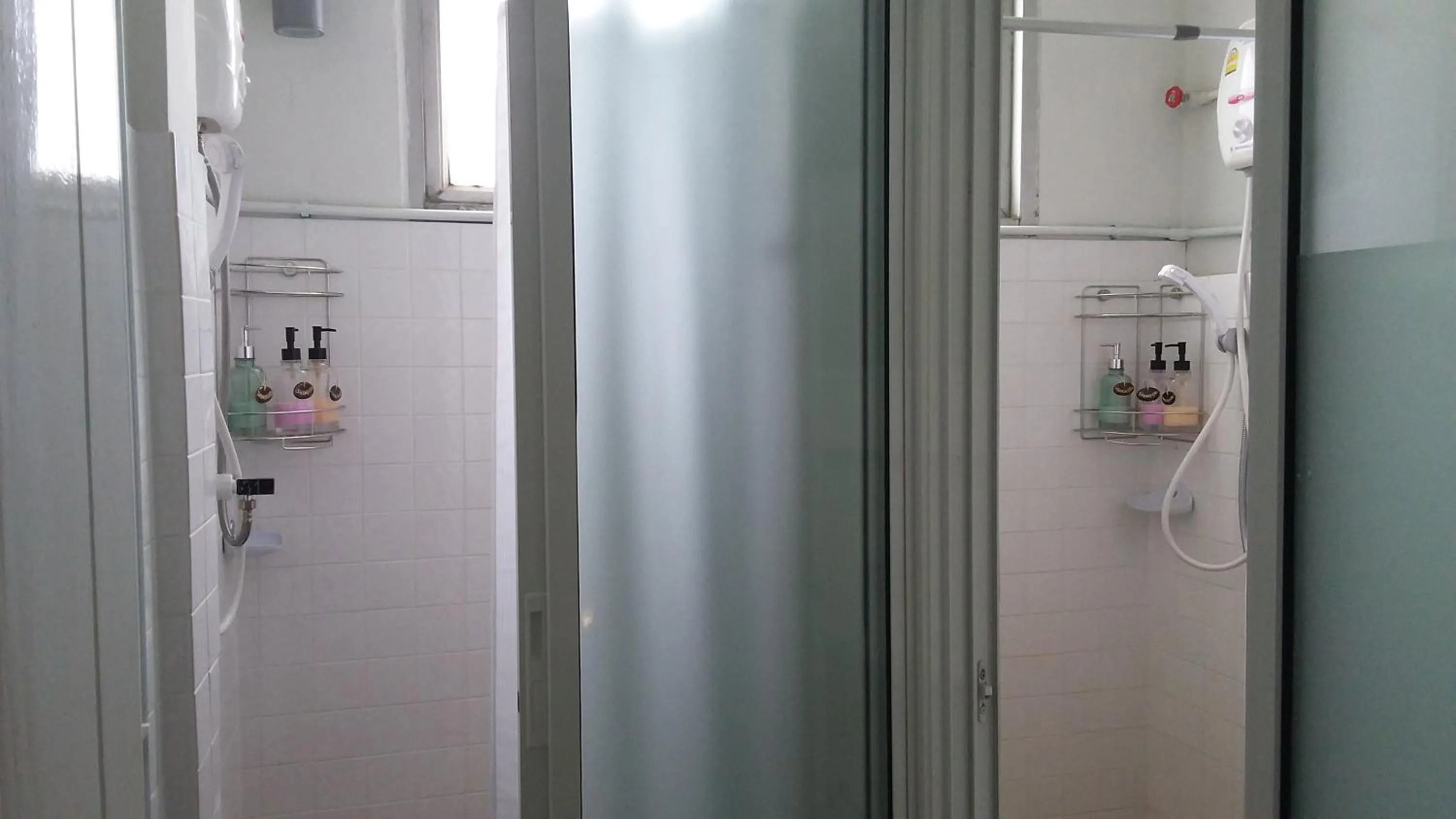 Bathroom in Pingplalee Female House