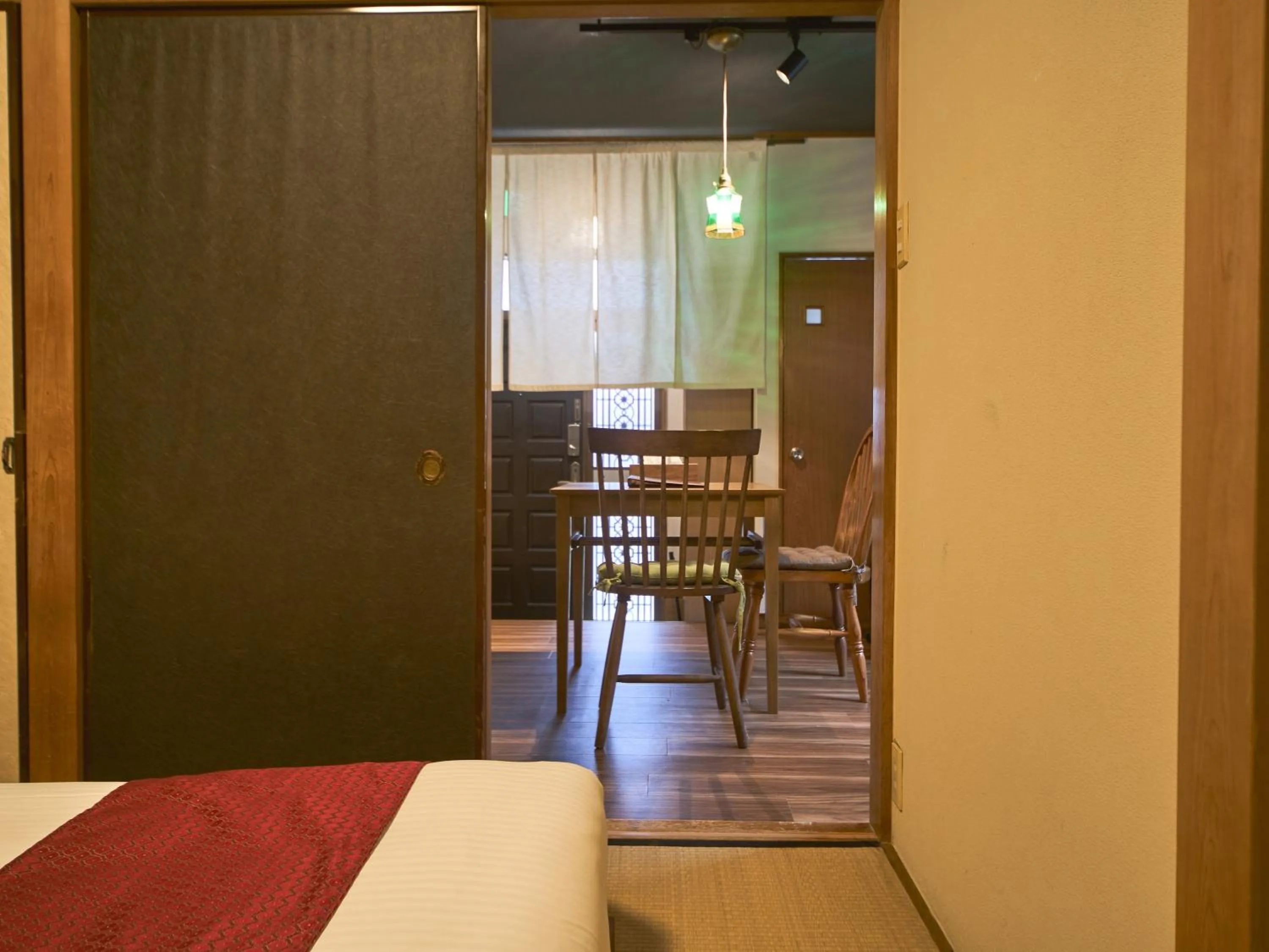 Photo of the whole room, Bed in Kagurazaka Retro BAR & HOTEL