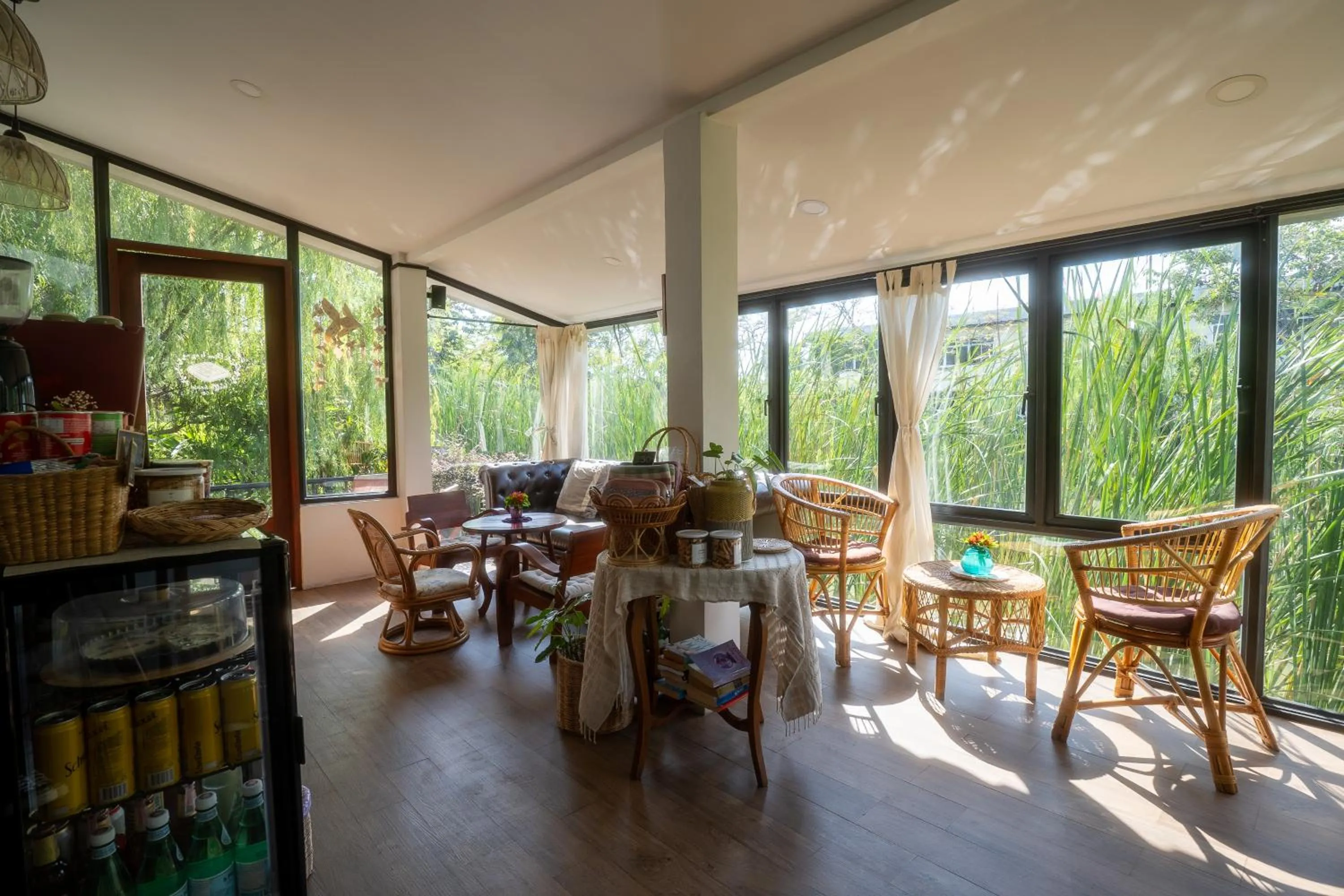 Seating area in Ploen Pirom