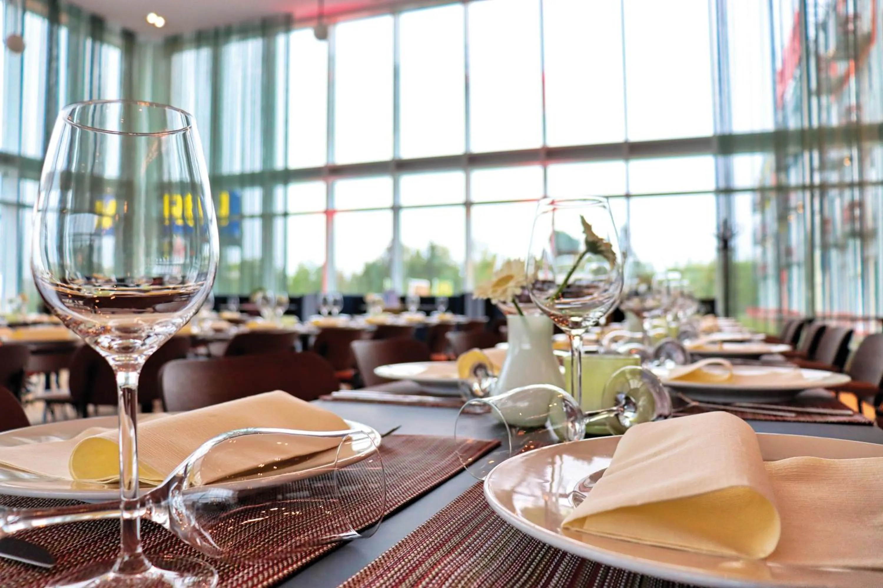 Restaurant/places to eat in Stay2Munich Hotel & Serviced Apartments