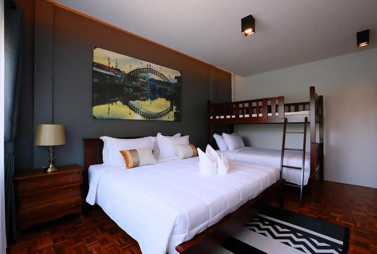 Bed in Canvas Family Home Bed in Canvas Family Home