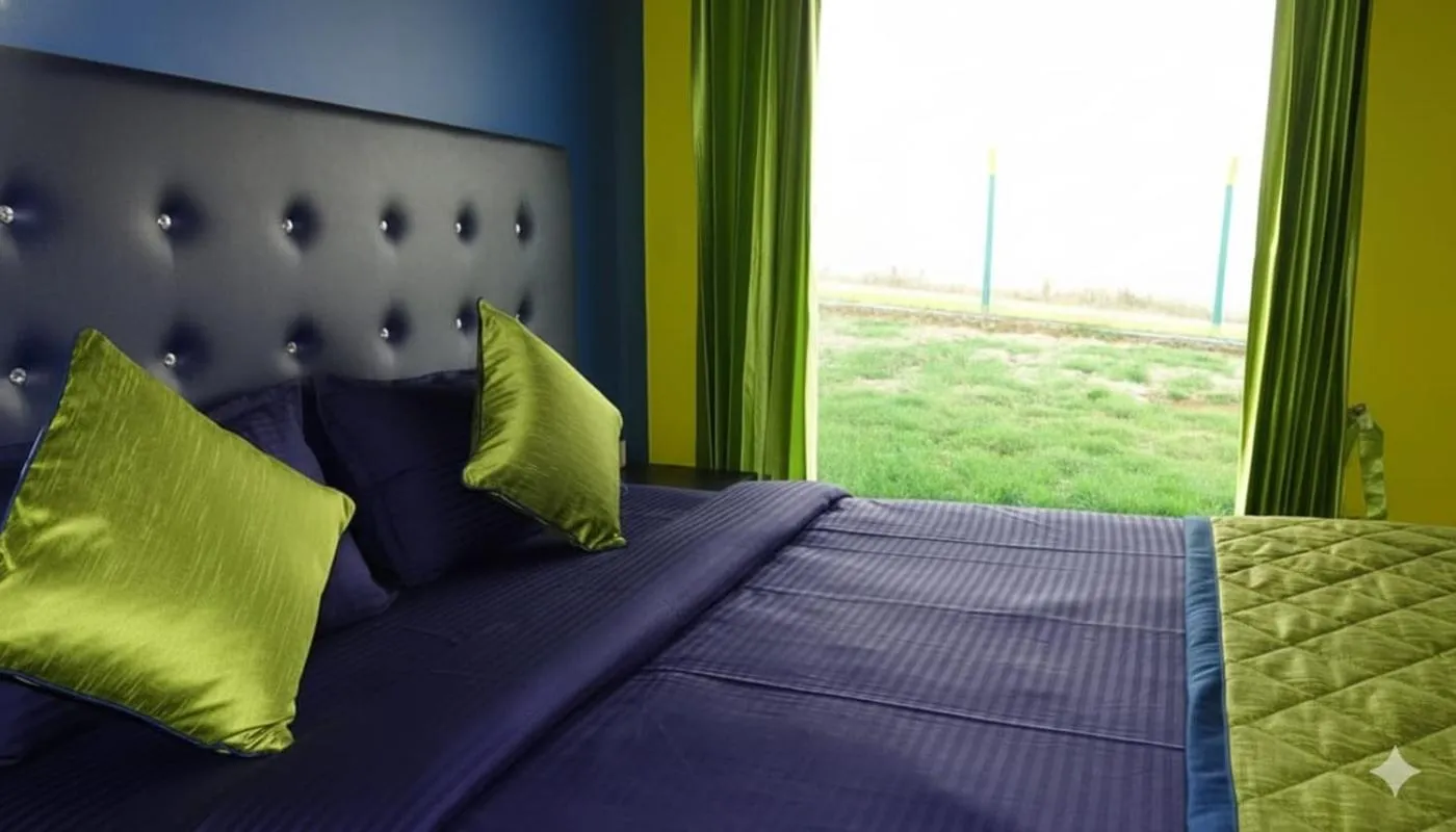 Bedroom, Bed in The Bowers Chalet Private Campfire & Lawn BBQ, WIFI, Breakfast Hill Top 360 degree view