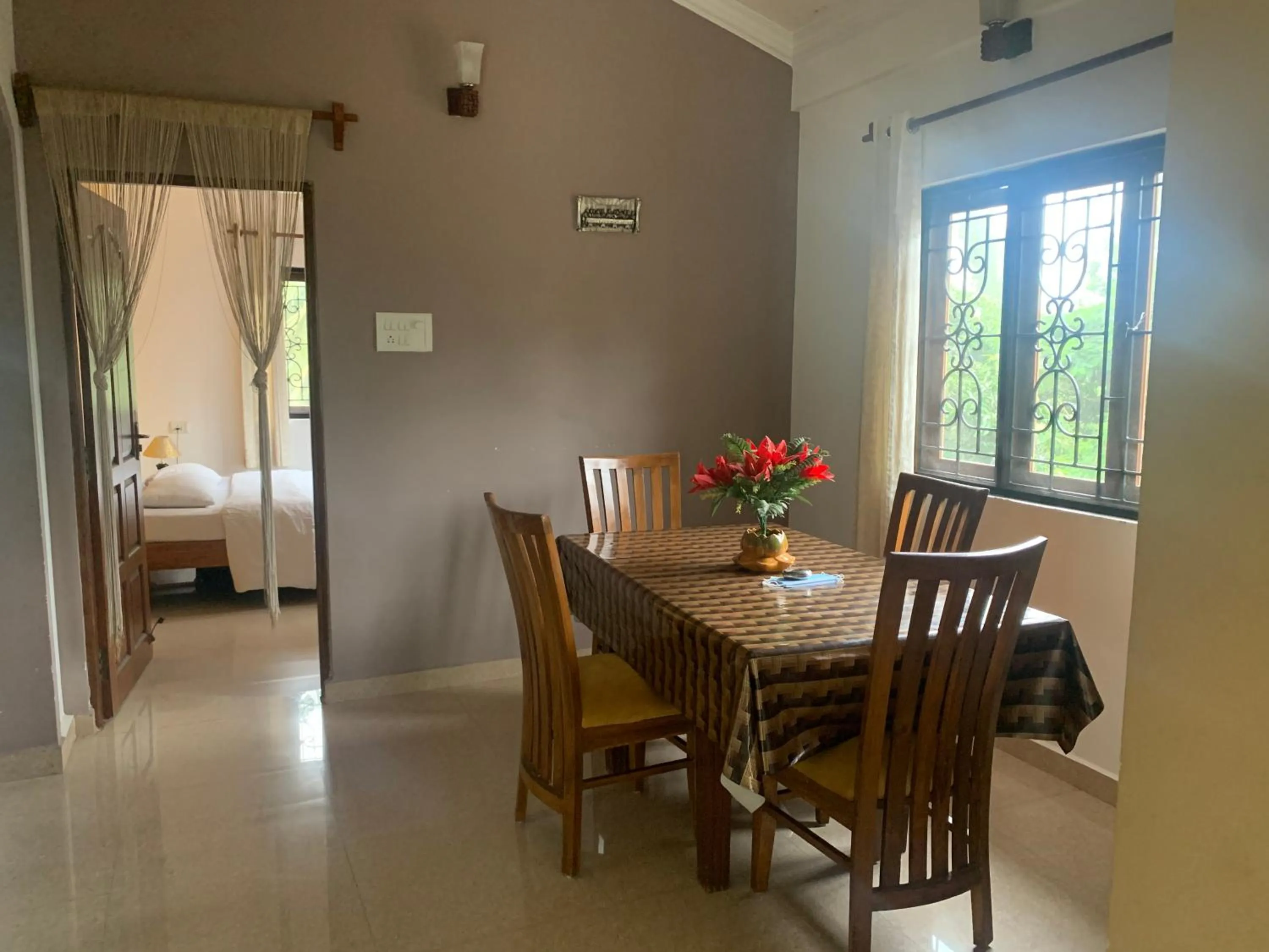 Dining area, Bed in Casa Margarida
