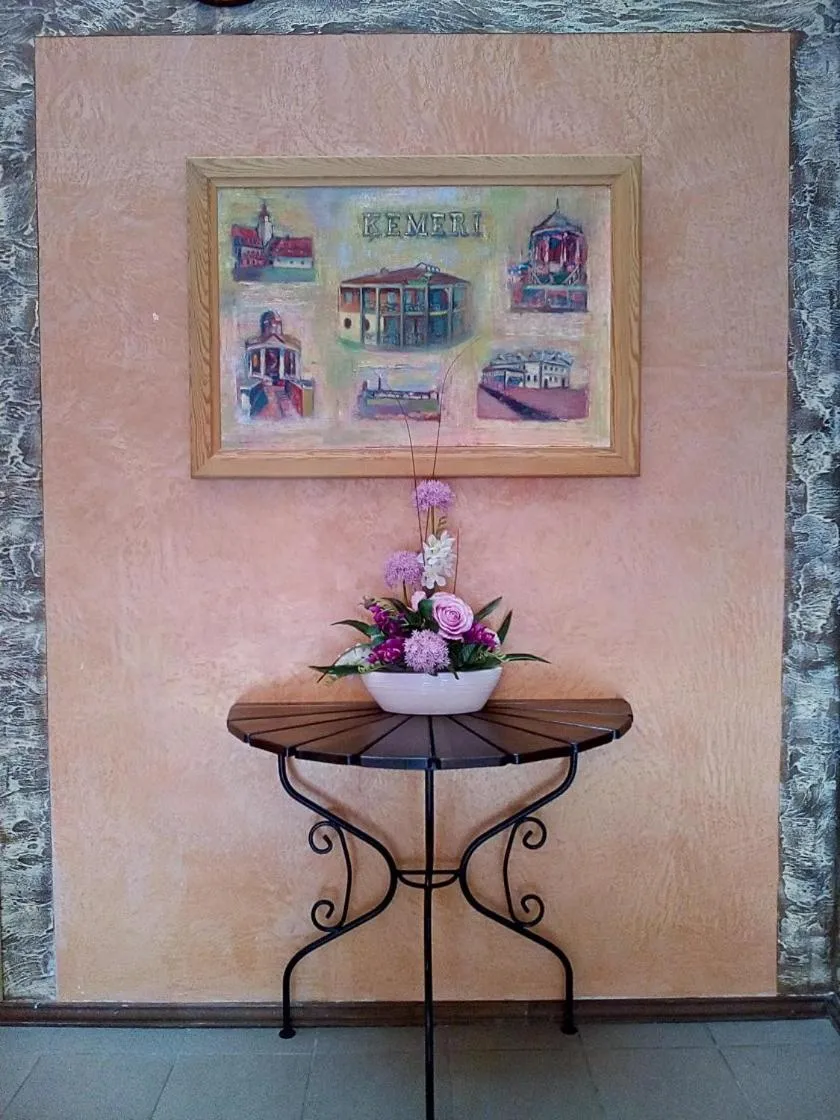 Decorative detail in KEMERI Hotel in National Park - FREE PARKING