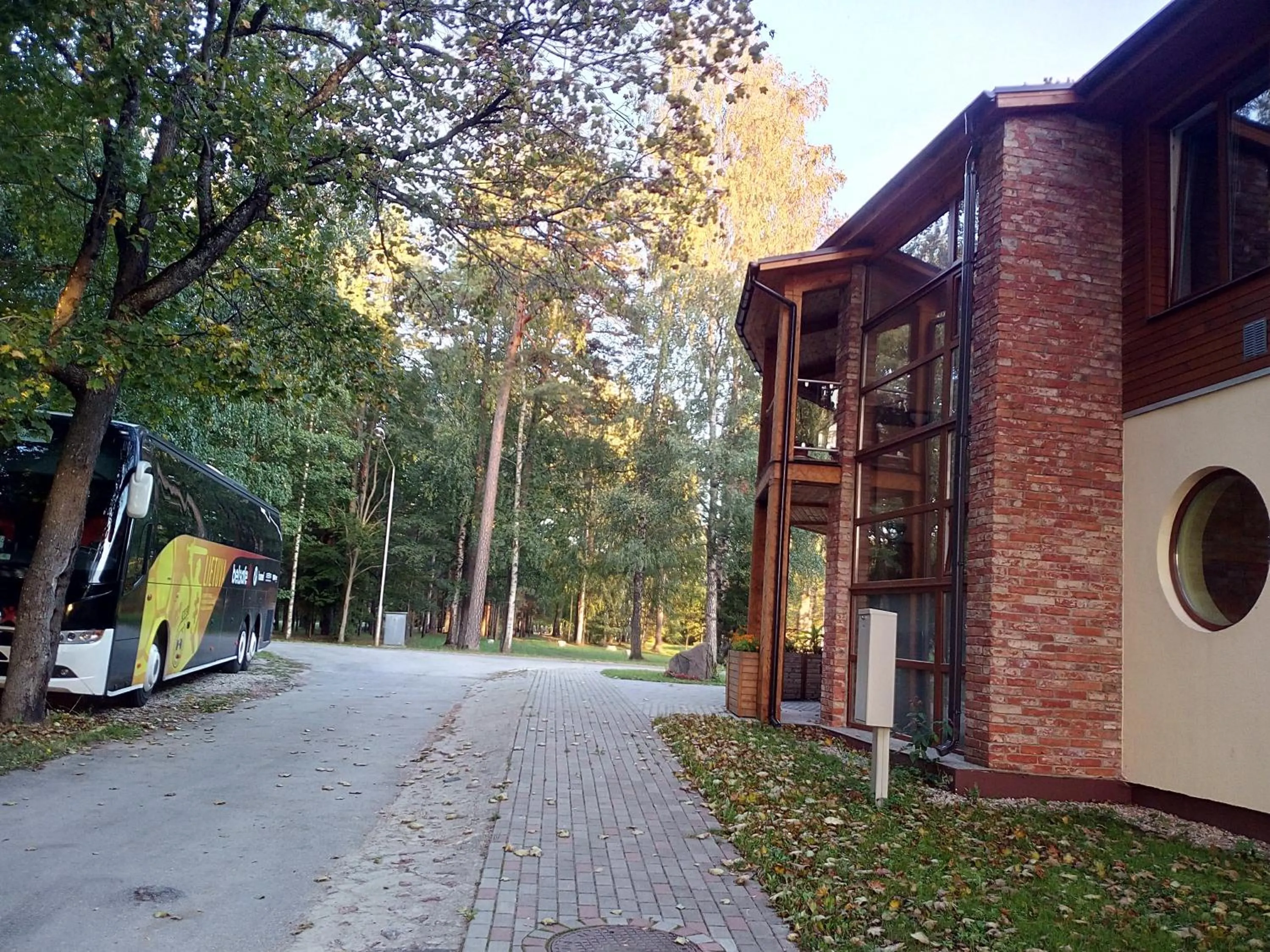 Street view in KEMERI Hotel in National Park - FREE PARKING